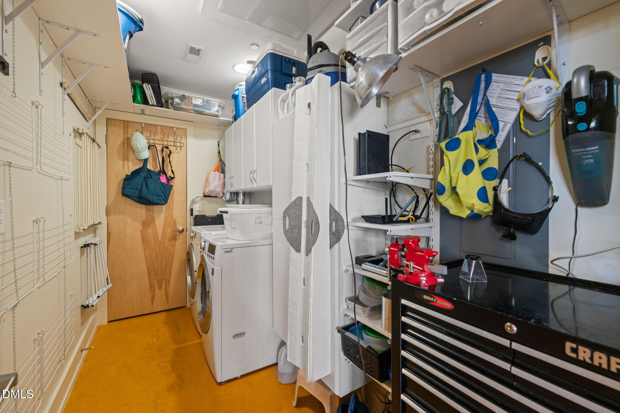 103 W Main Street # 404