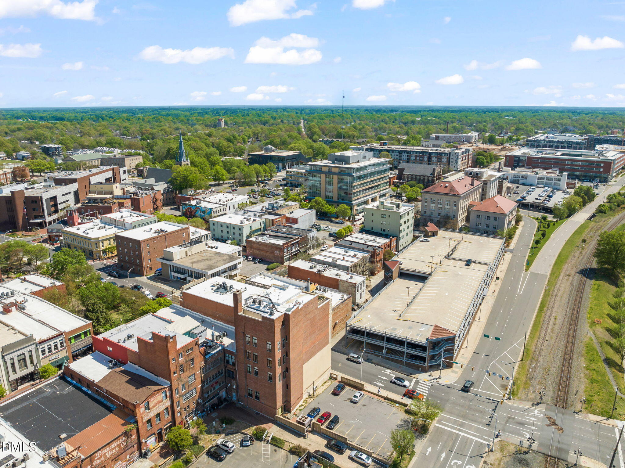 103 W Main Street # 404