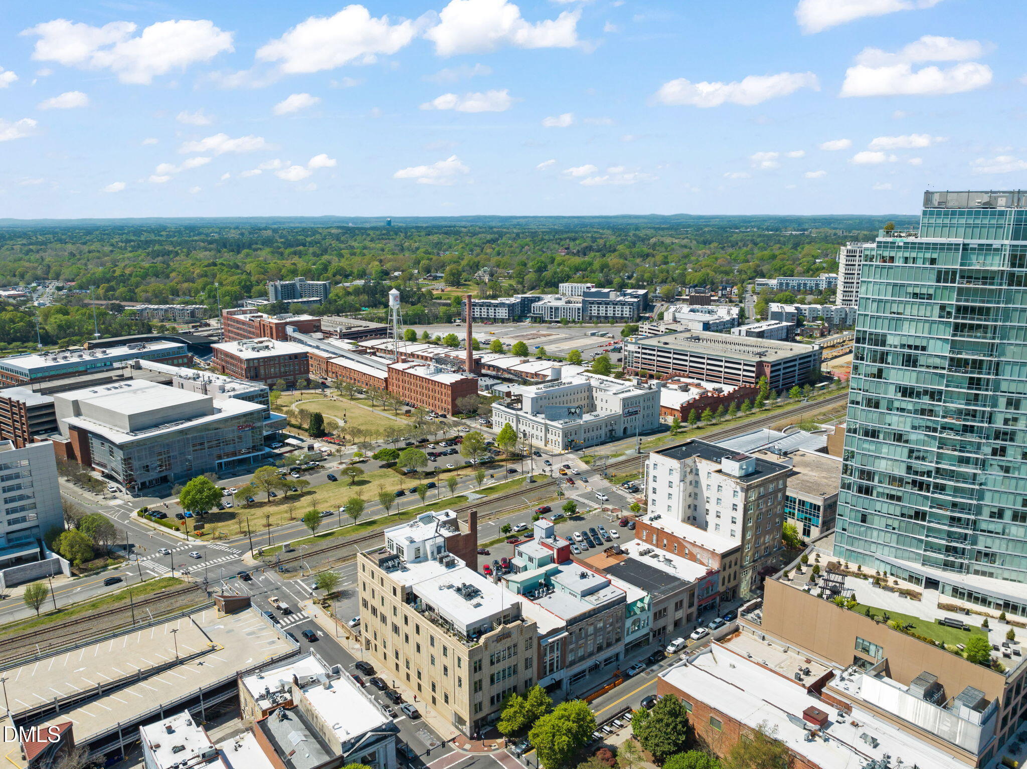 103 W Main Street # 404