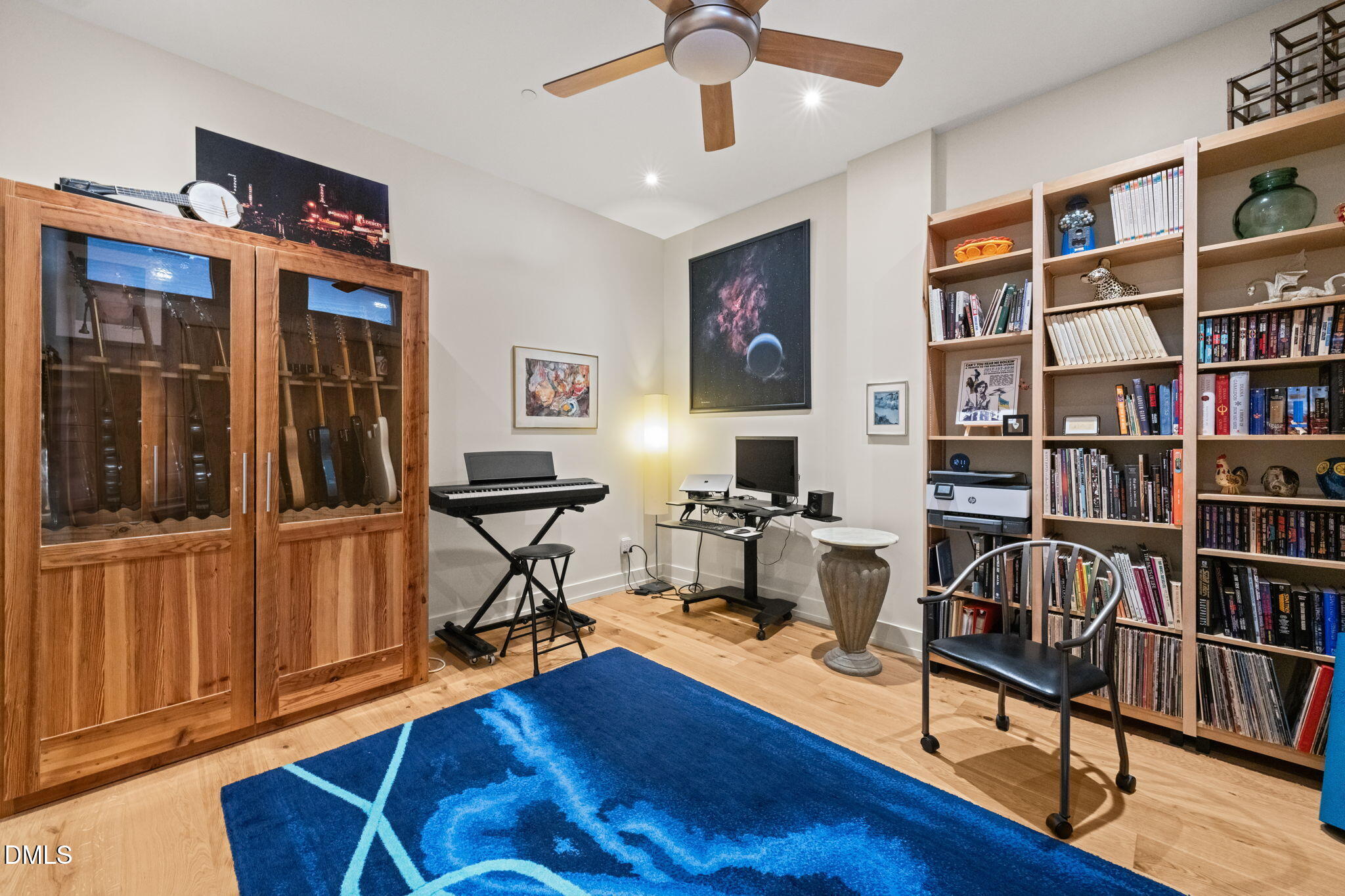 103 W Main Street # 404