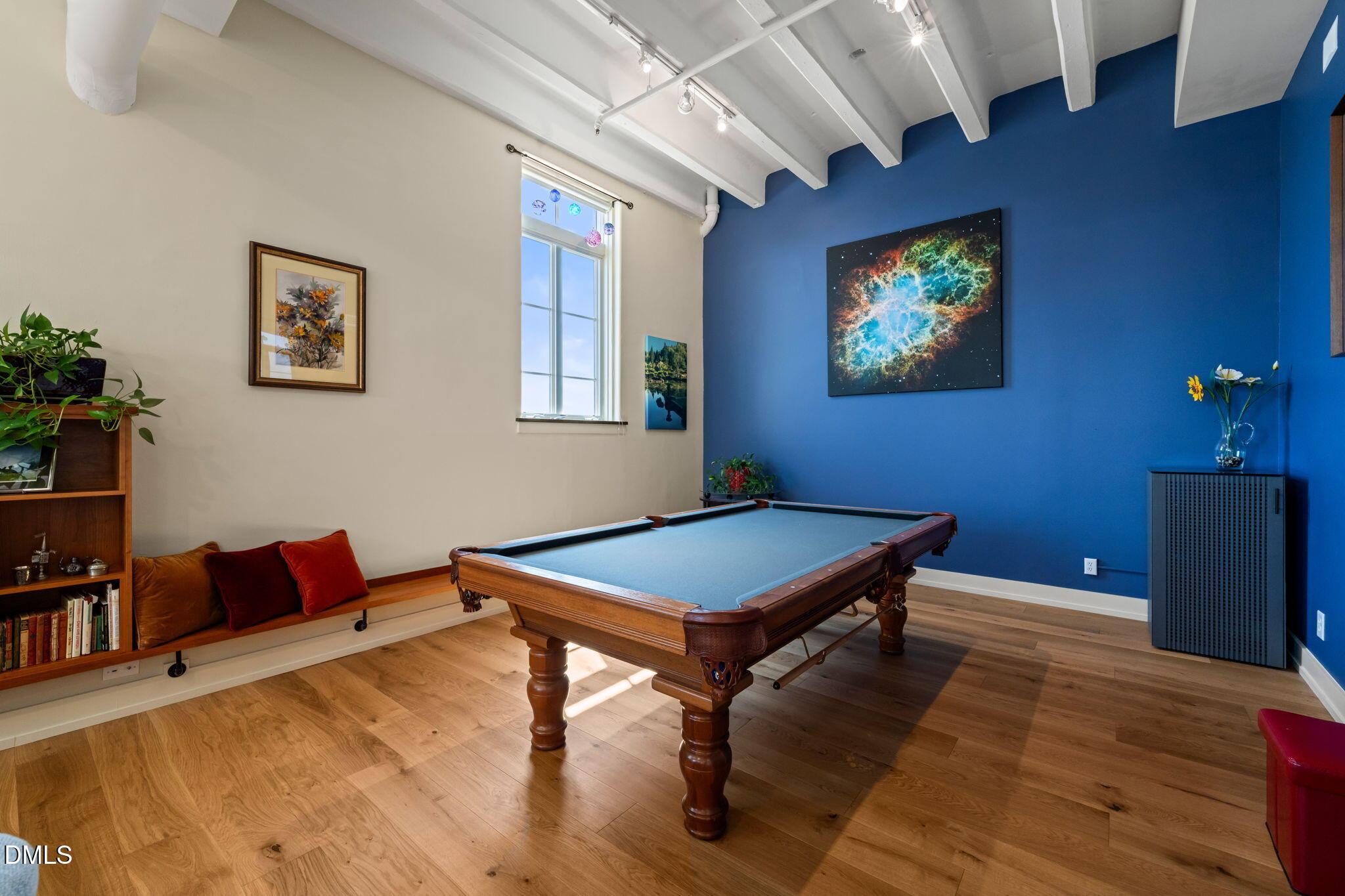 103 W Main Street # 404