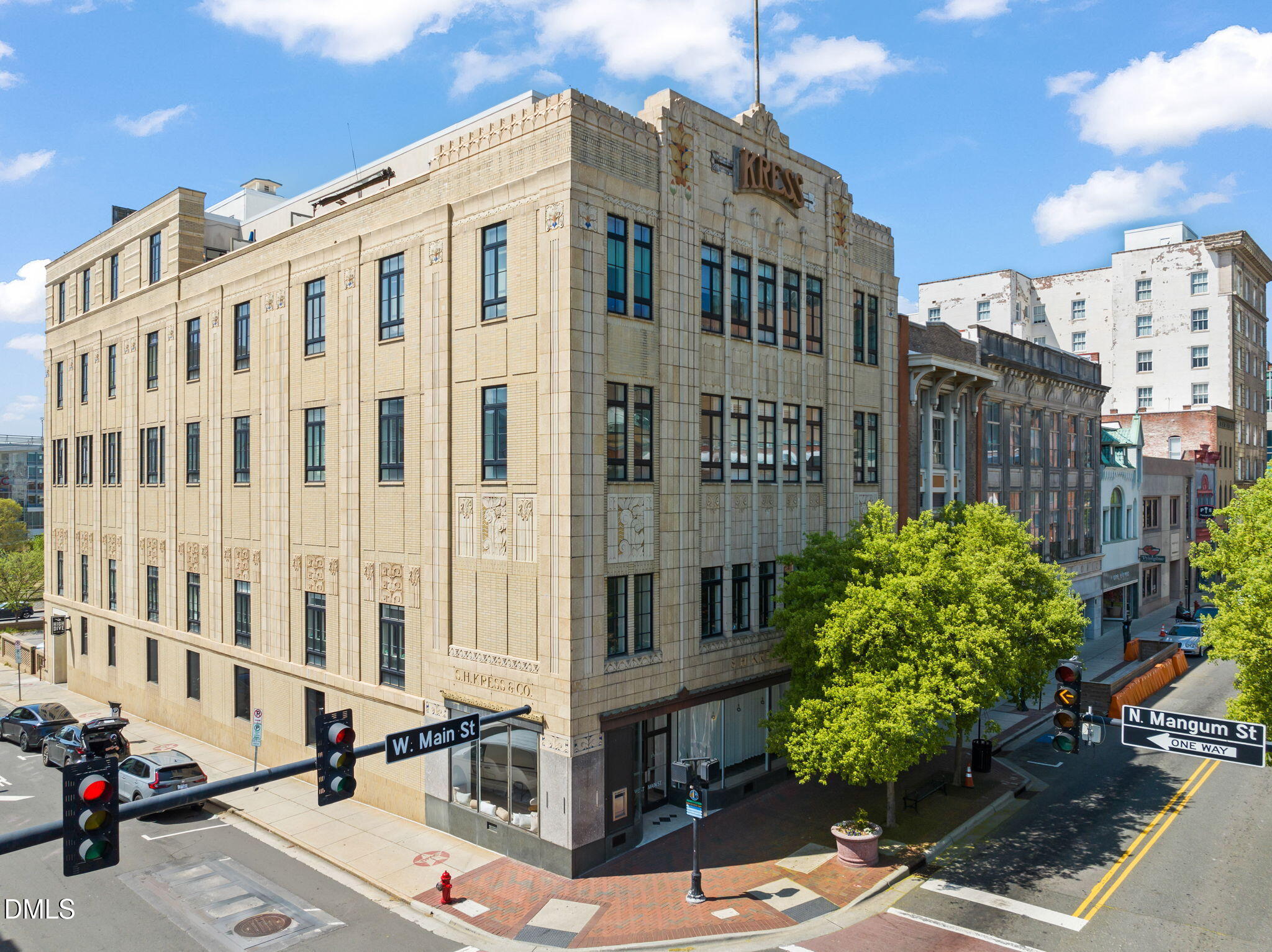 103 W Main Street # 404