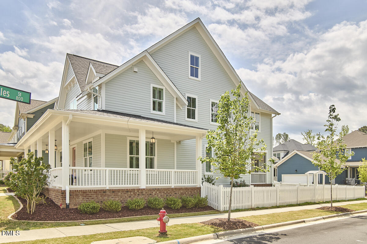 517 Whitehall Circle