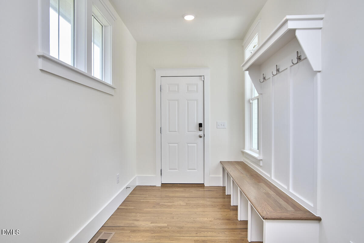 517 Whitehall Circle