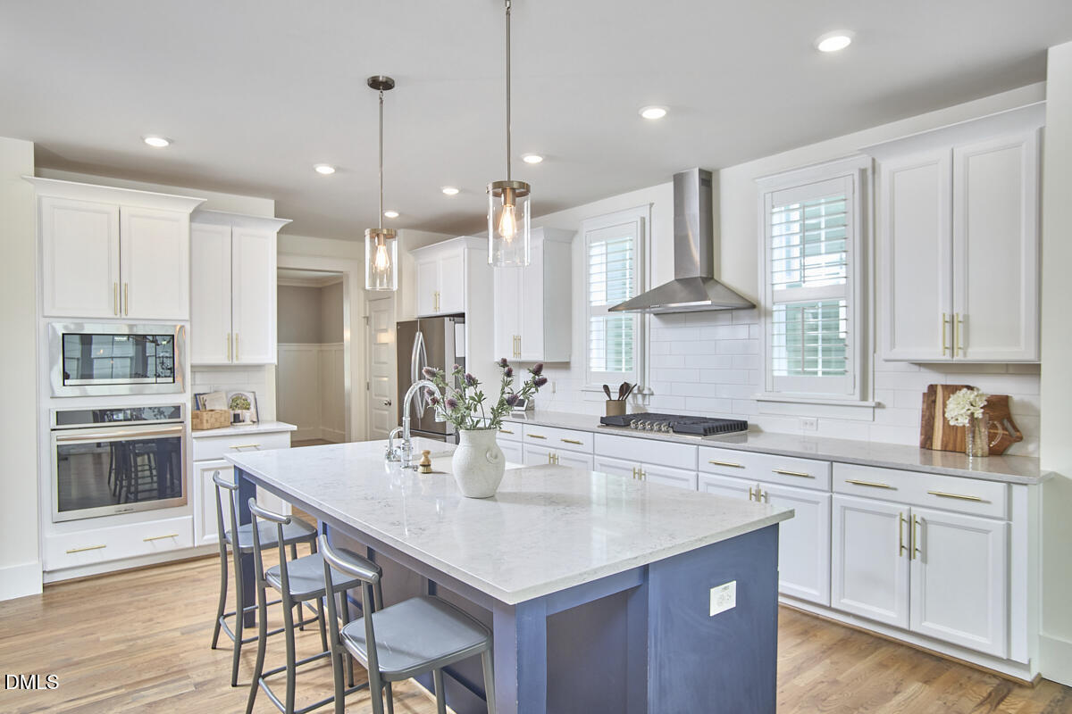 517 Whitehall Circle