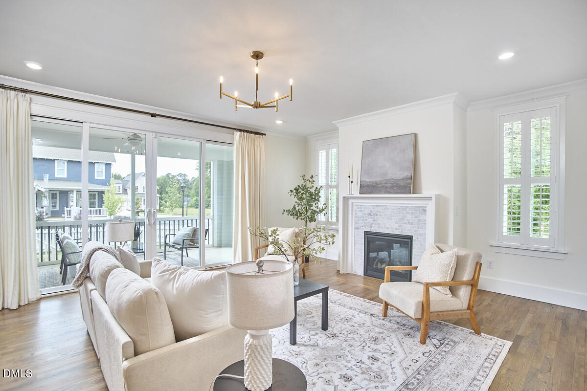 517 Whitehall Circle