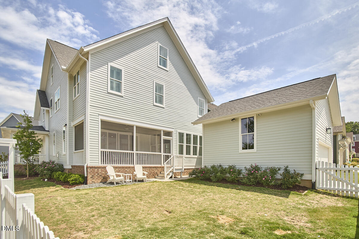 517 Whitehall Circle