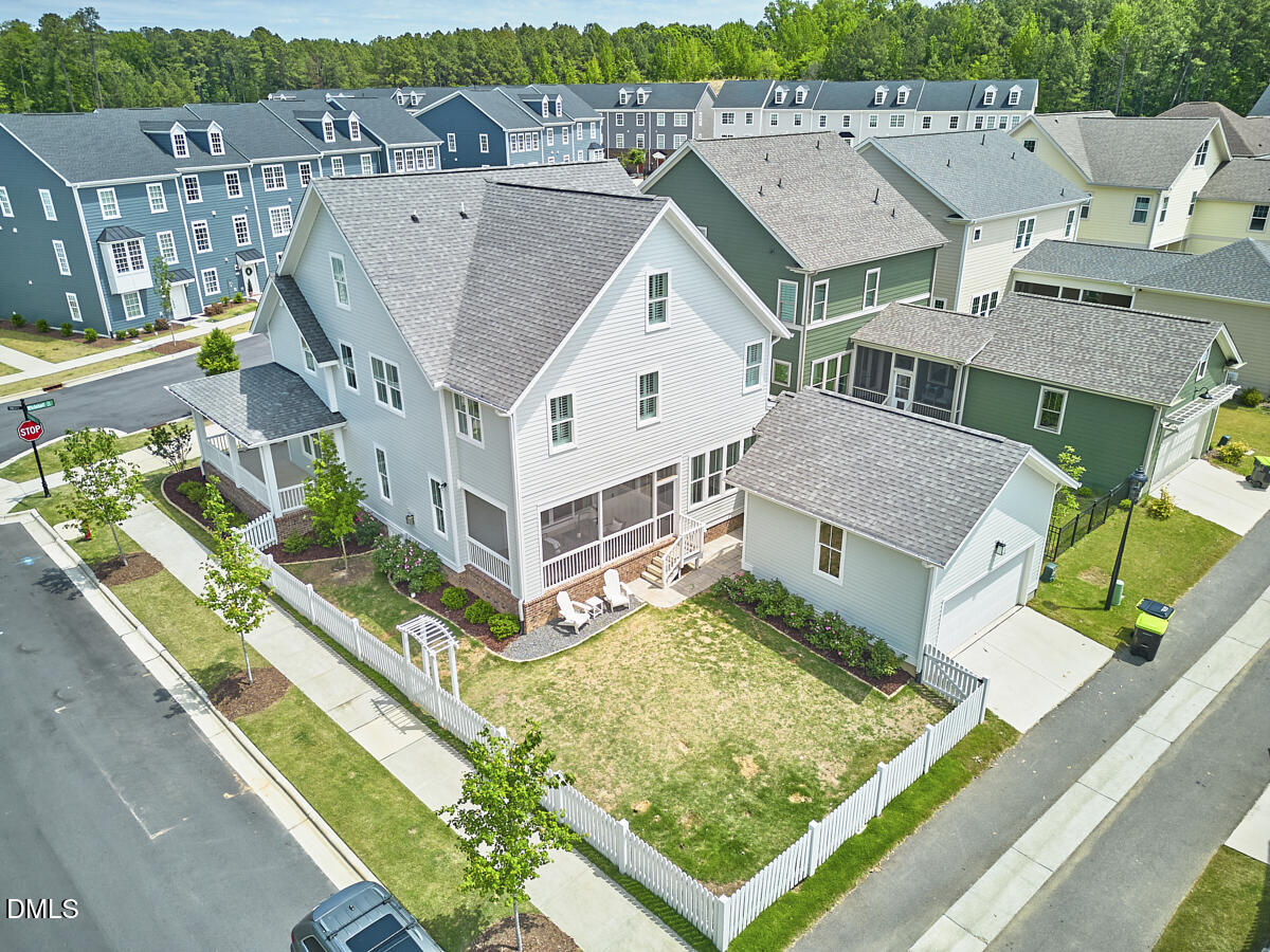 517 Whitehall Circle