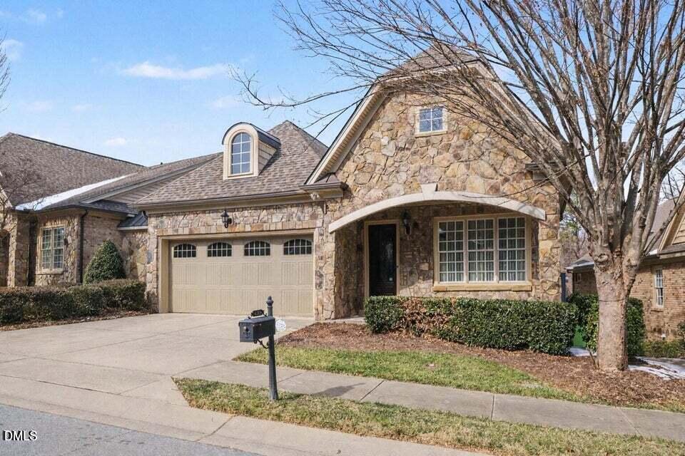 4105 Gardenlake Drive