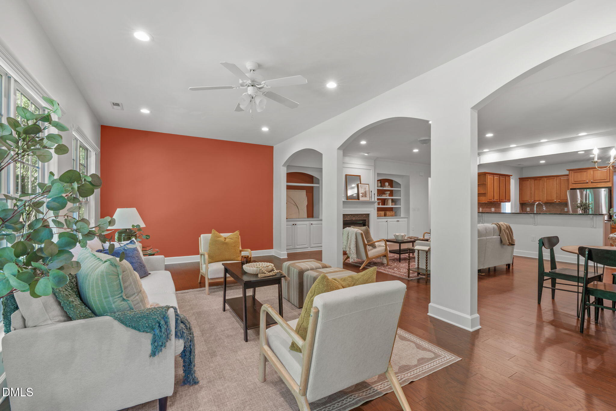 1424 Marsalis Way