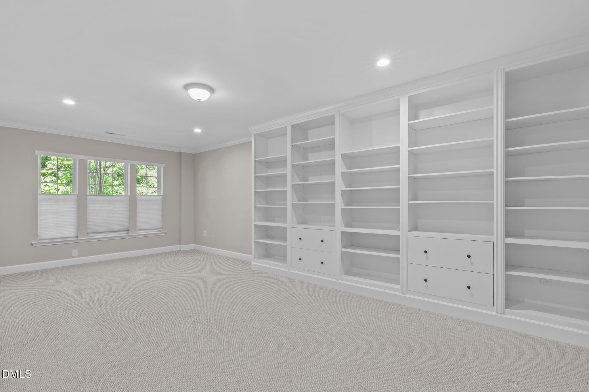 1424 Marsalis Way