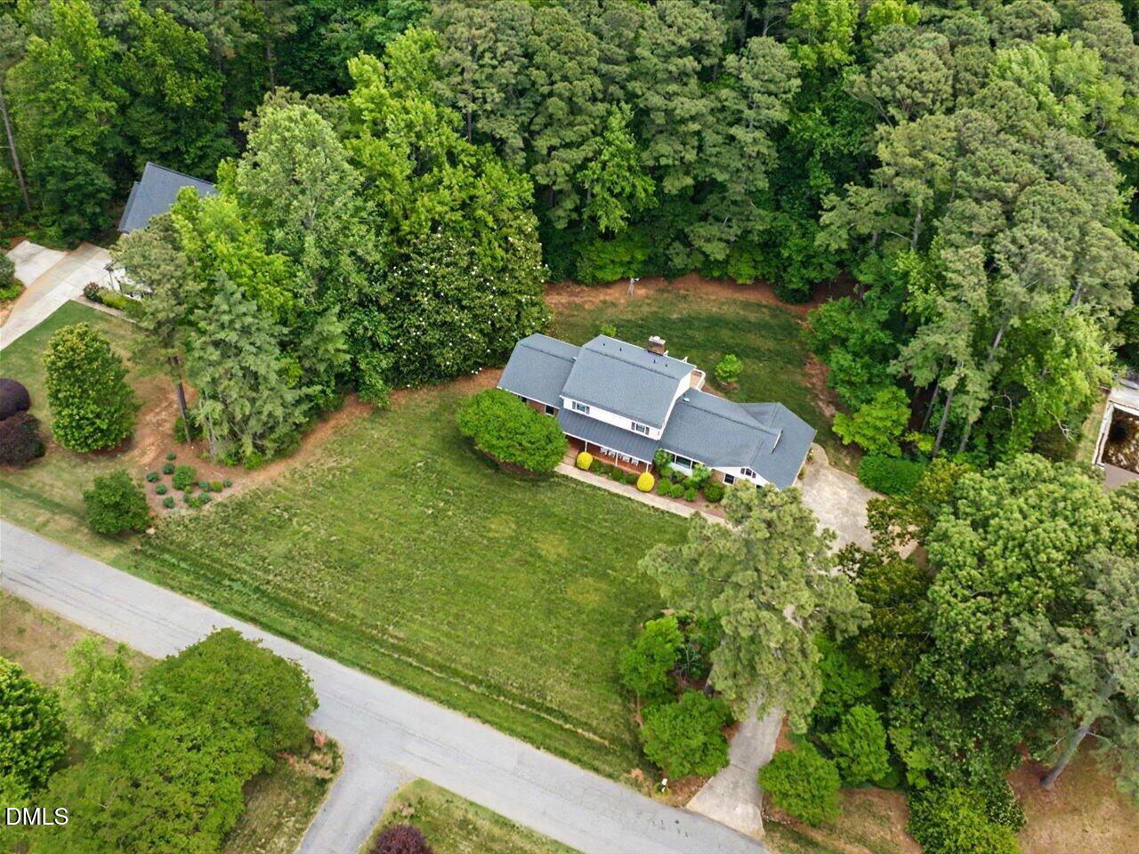 5209 Dutchman Drive