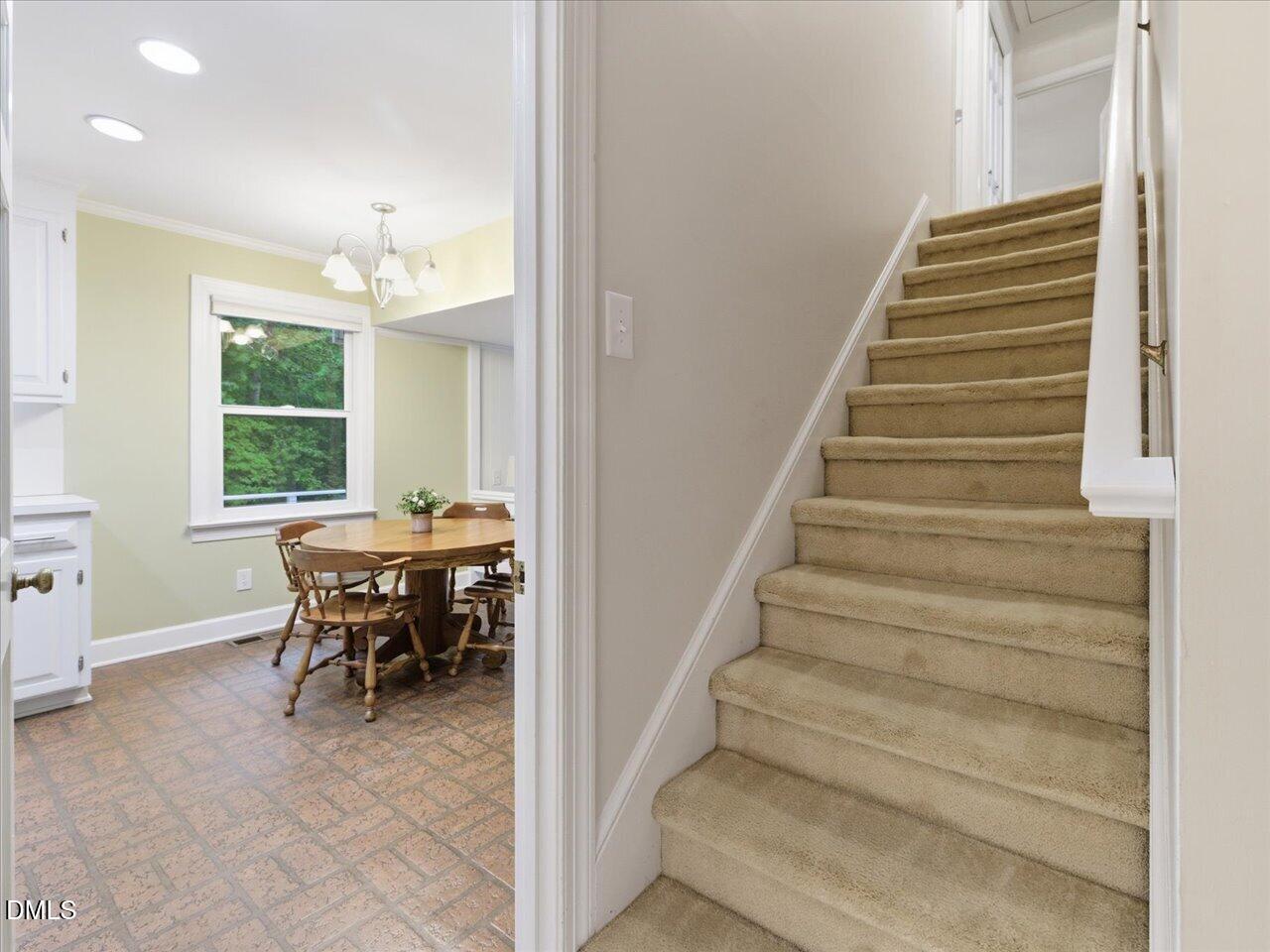 5209 Dutchman Drive