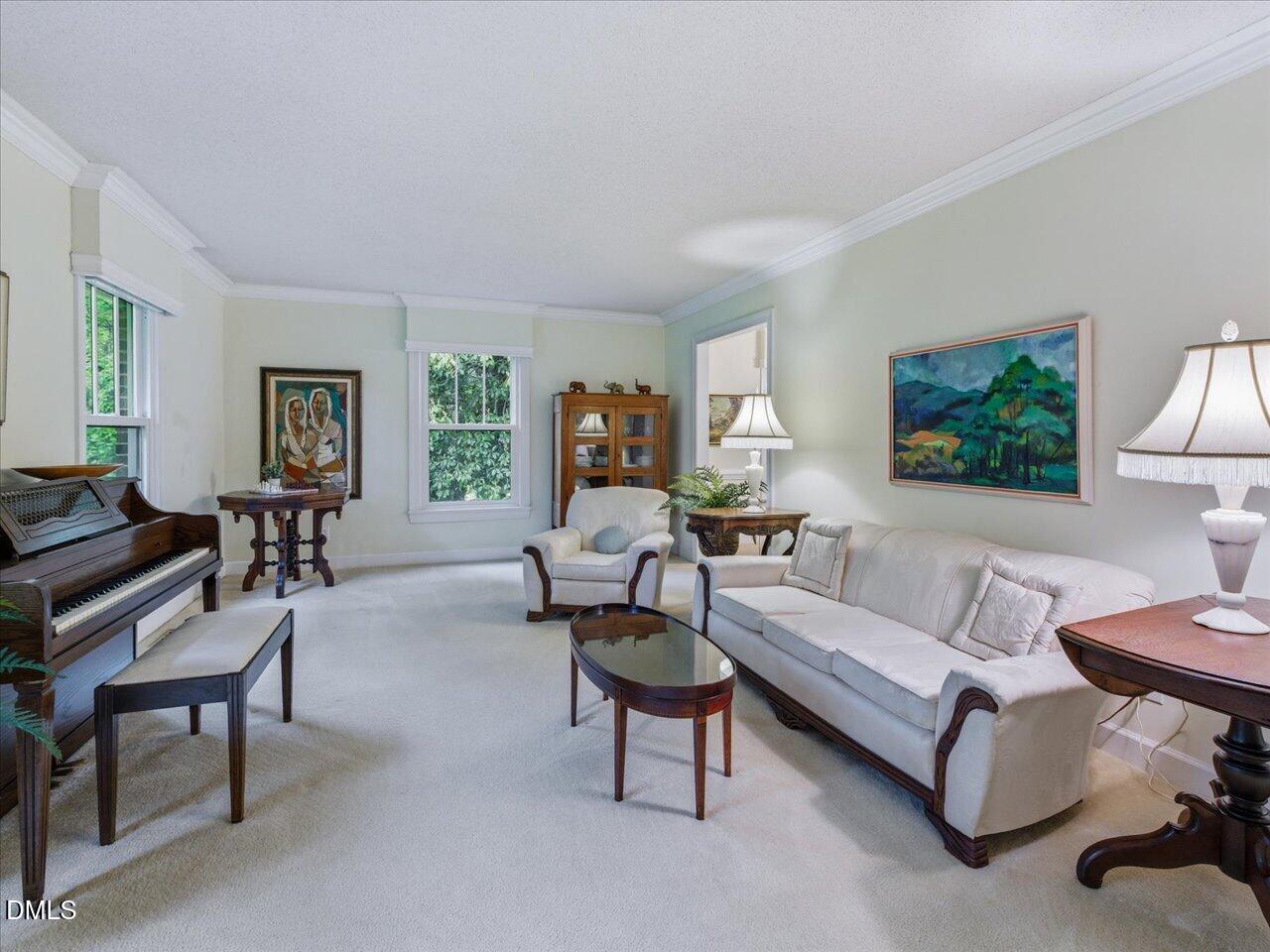 5209 Dutchman Drive