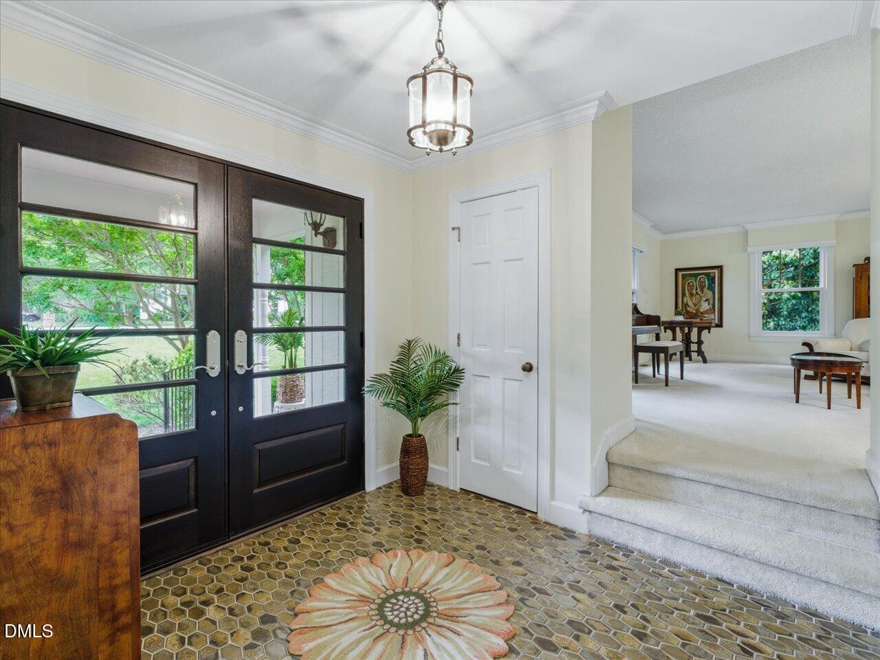 5209 Dutchman Drive