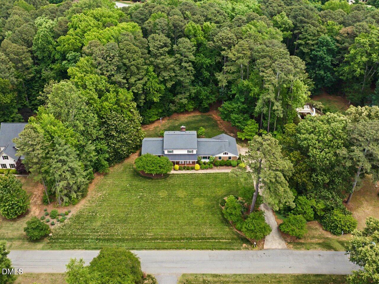 5209 Dutchman Drive