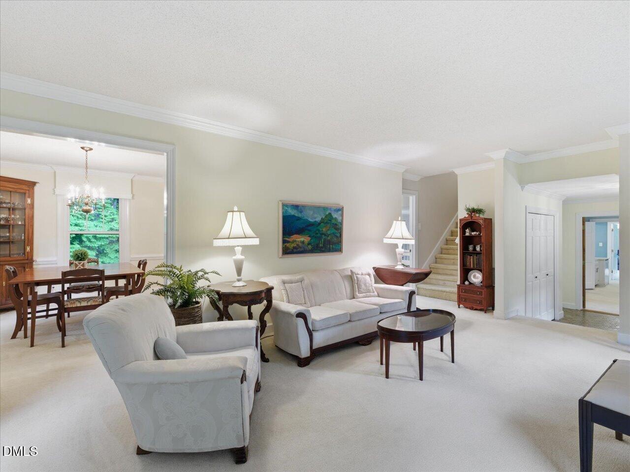 5209 Dutchman Drive