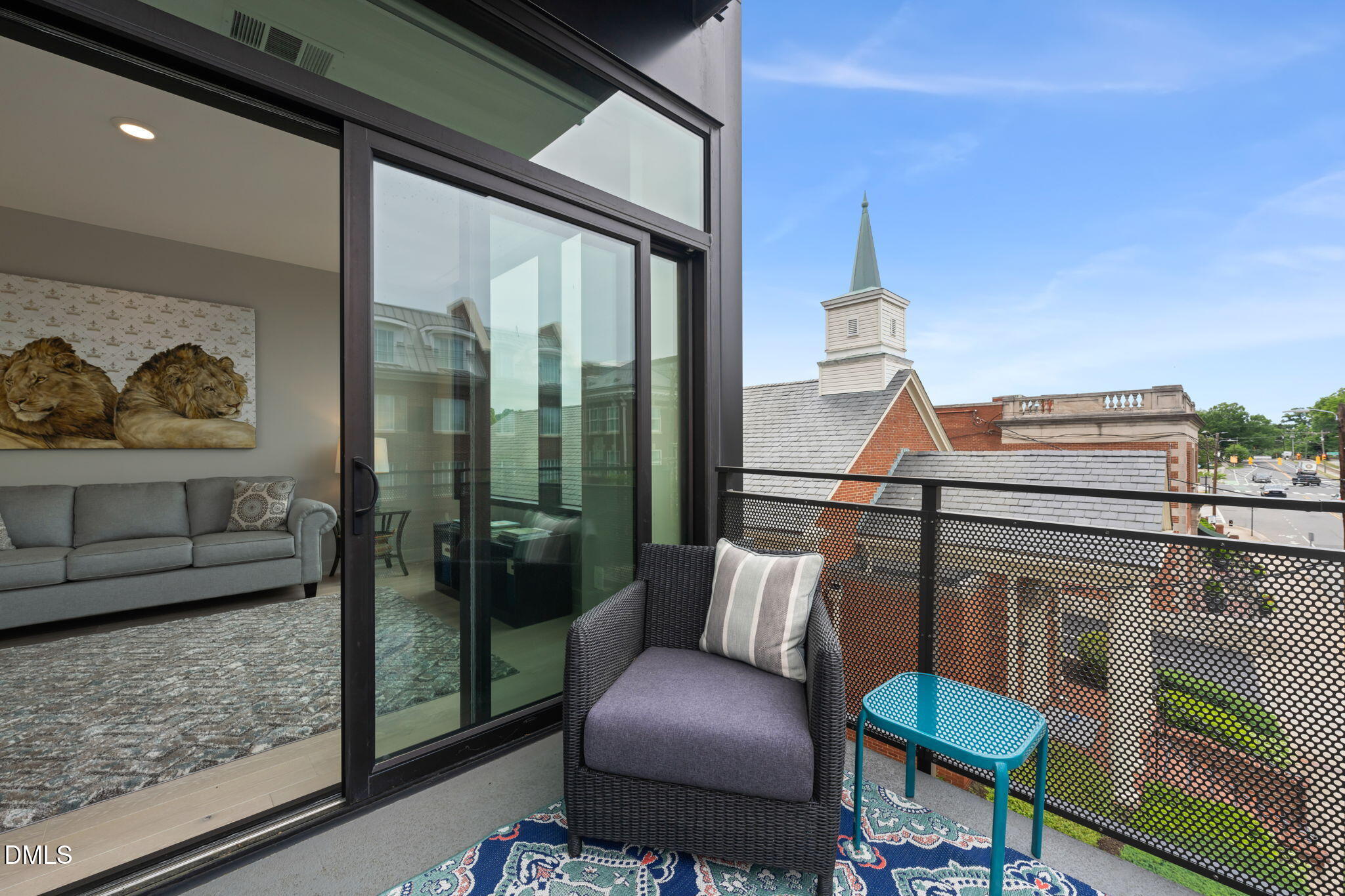 1105 W Main Street Unit 304