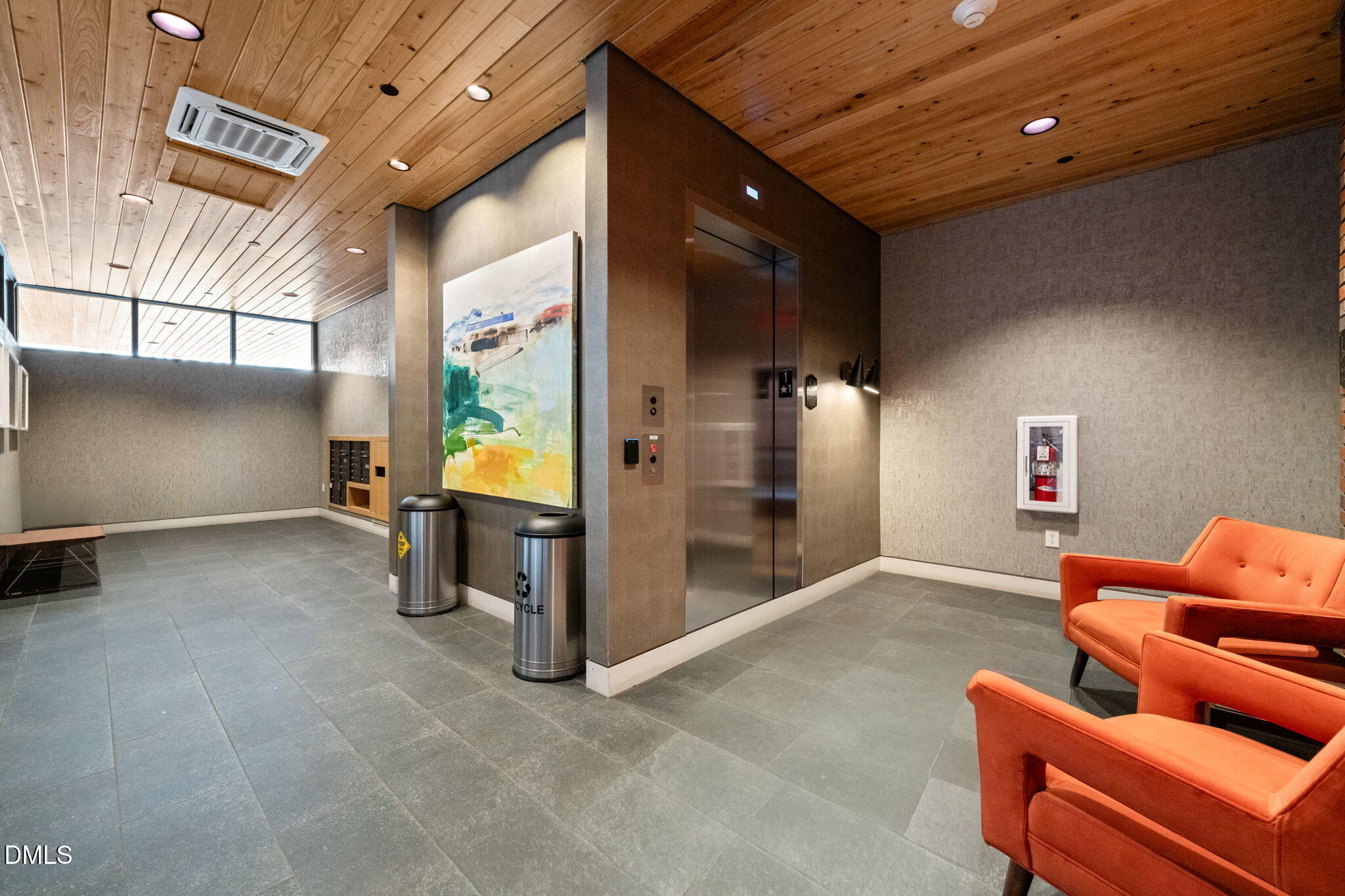 1105 W Main Street Unit 304