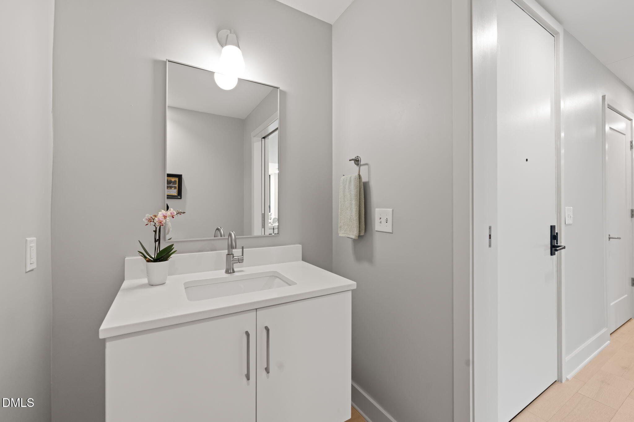 1105 W Main Street Unit 304
