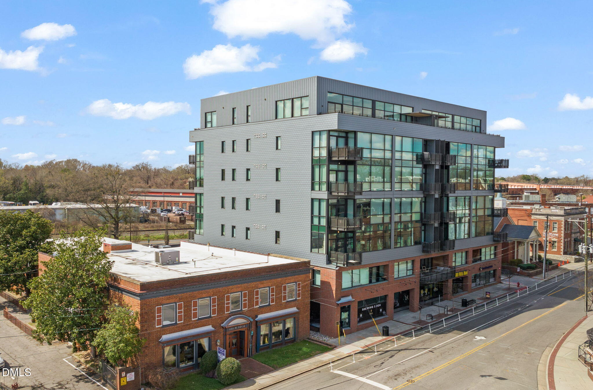 1105 W Main Street Unit 304