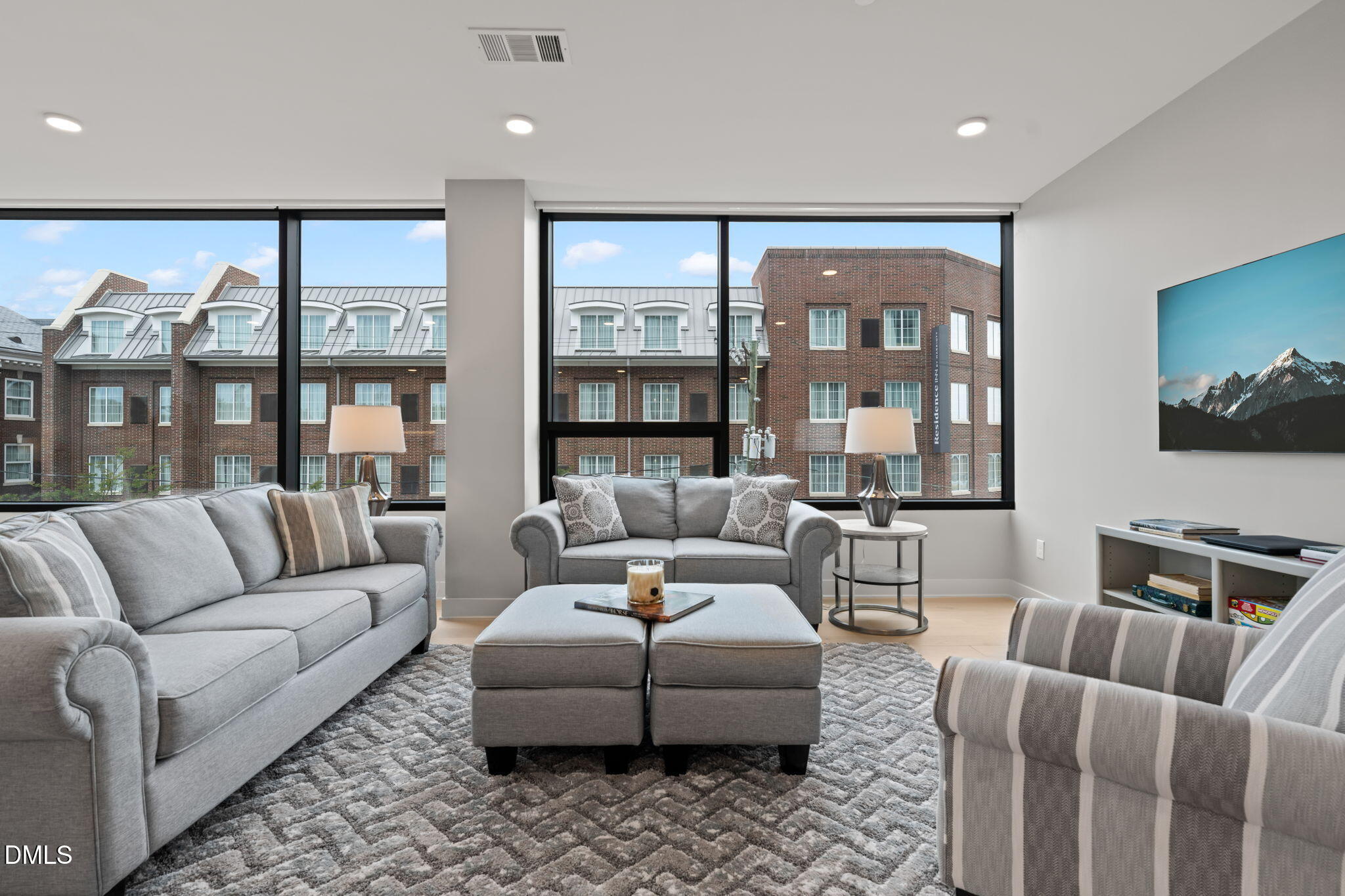 1105 W Main Street Unit 304