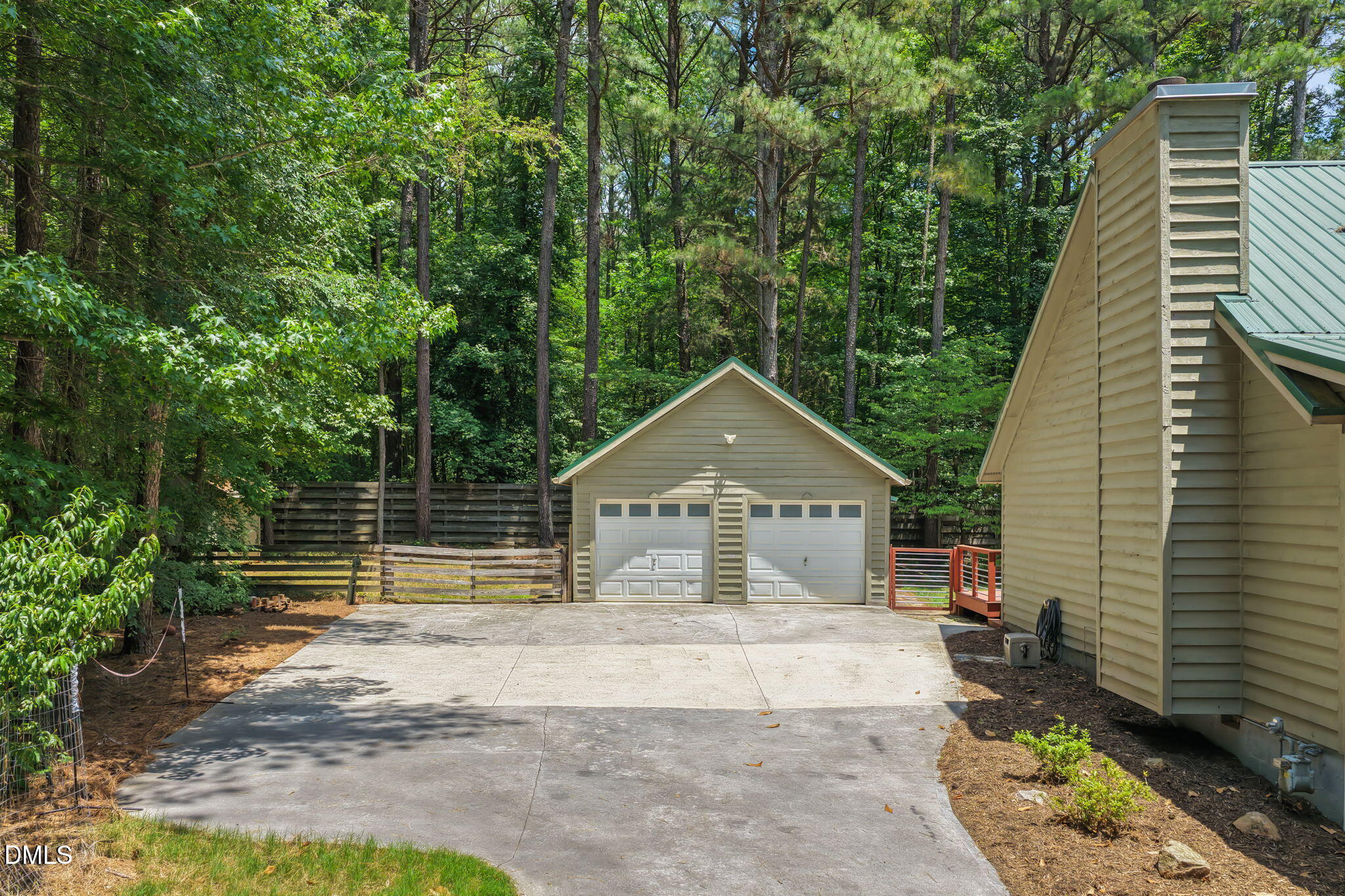 1212 Tallyho Trail