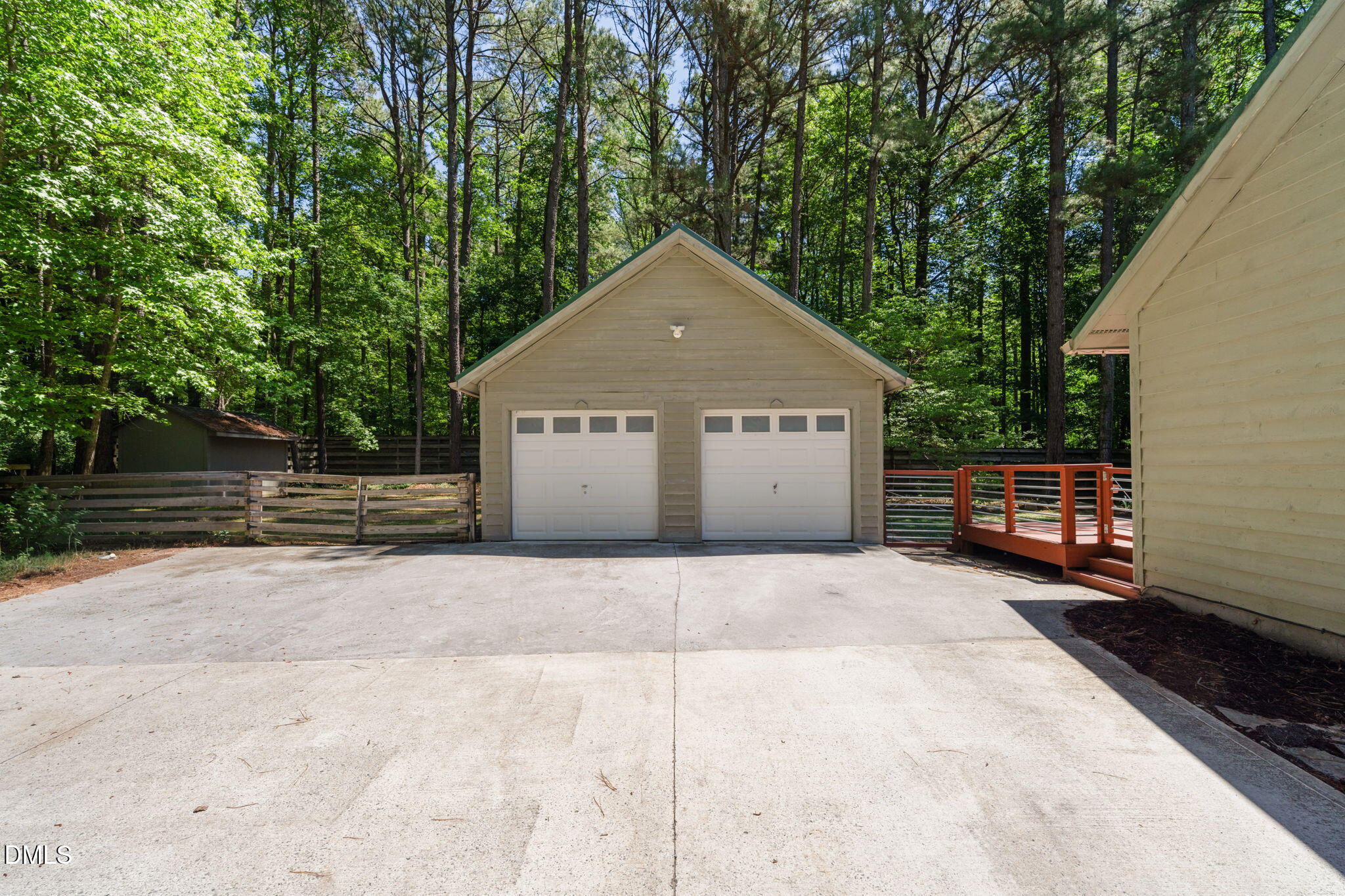 1212 Tallyho Trail