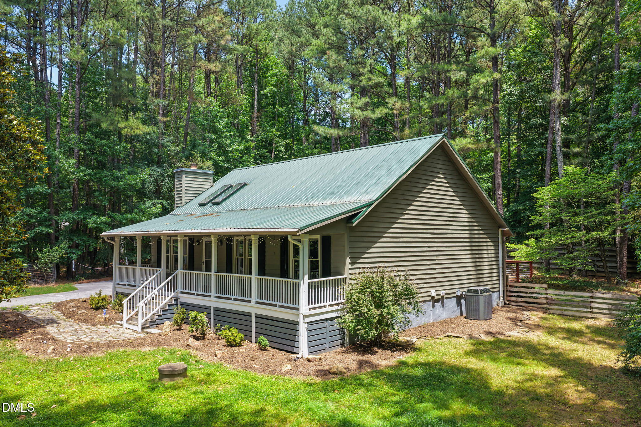 1212 Tallyho Trail