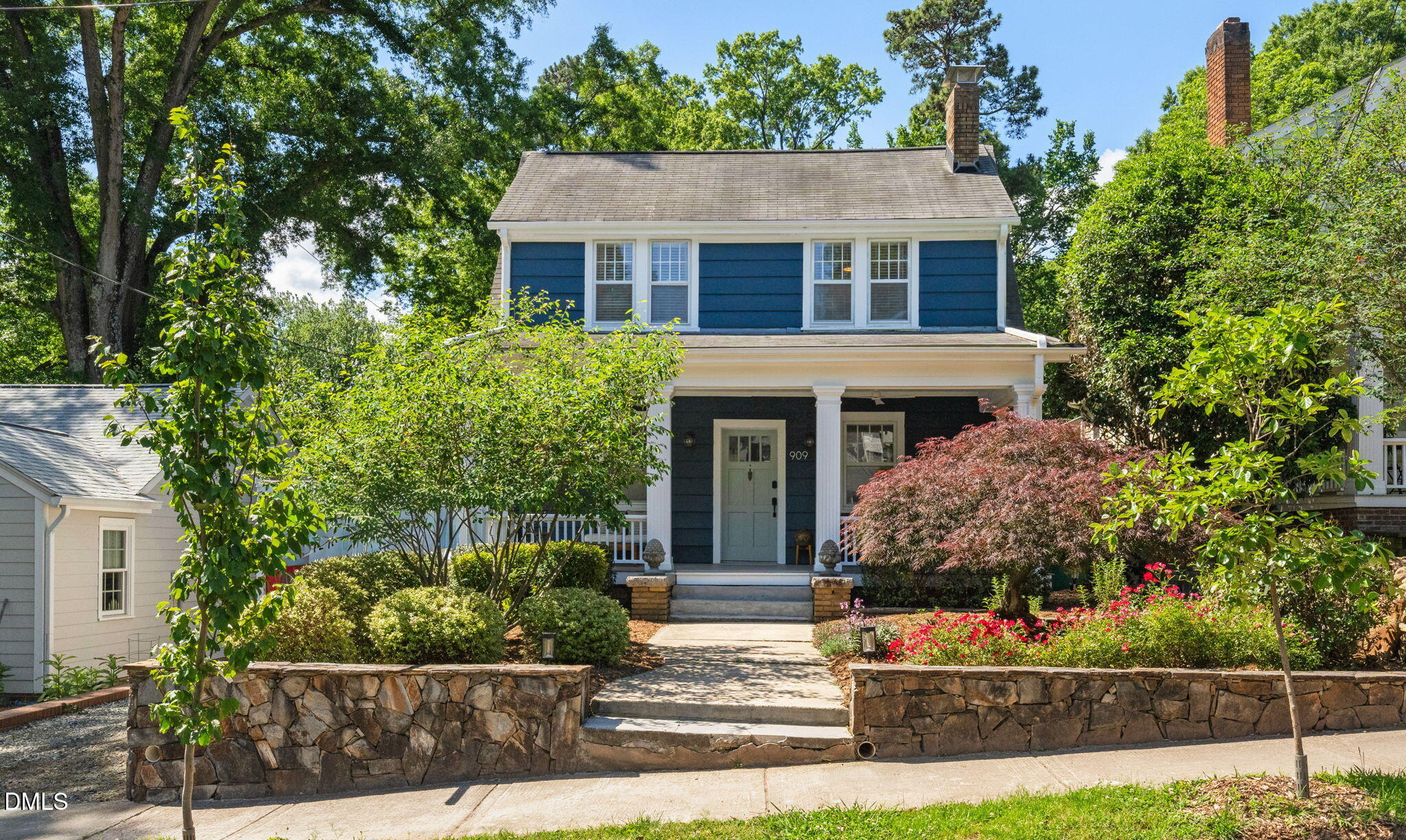909 Green Street