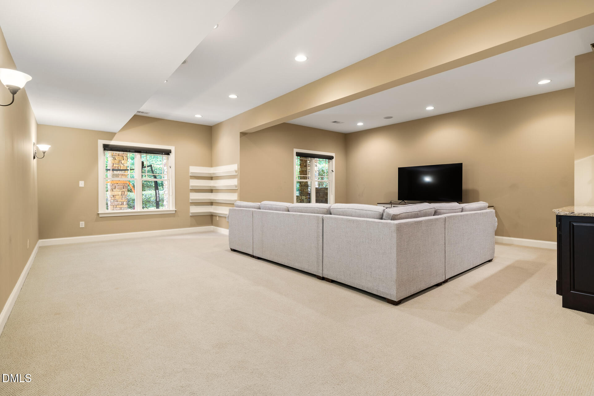 105 Woodland Ridge Court