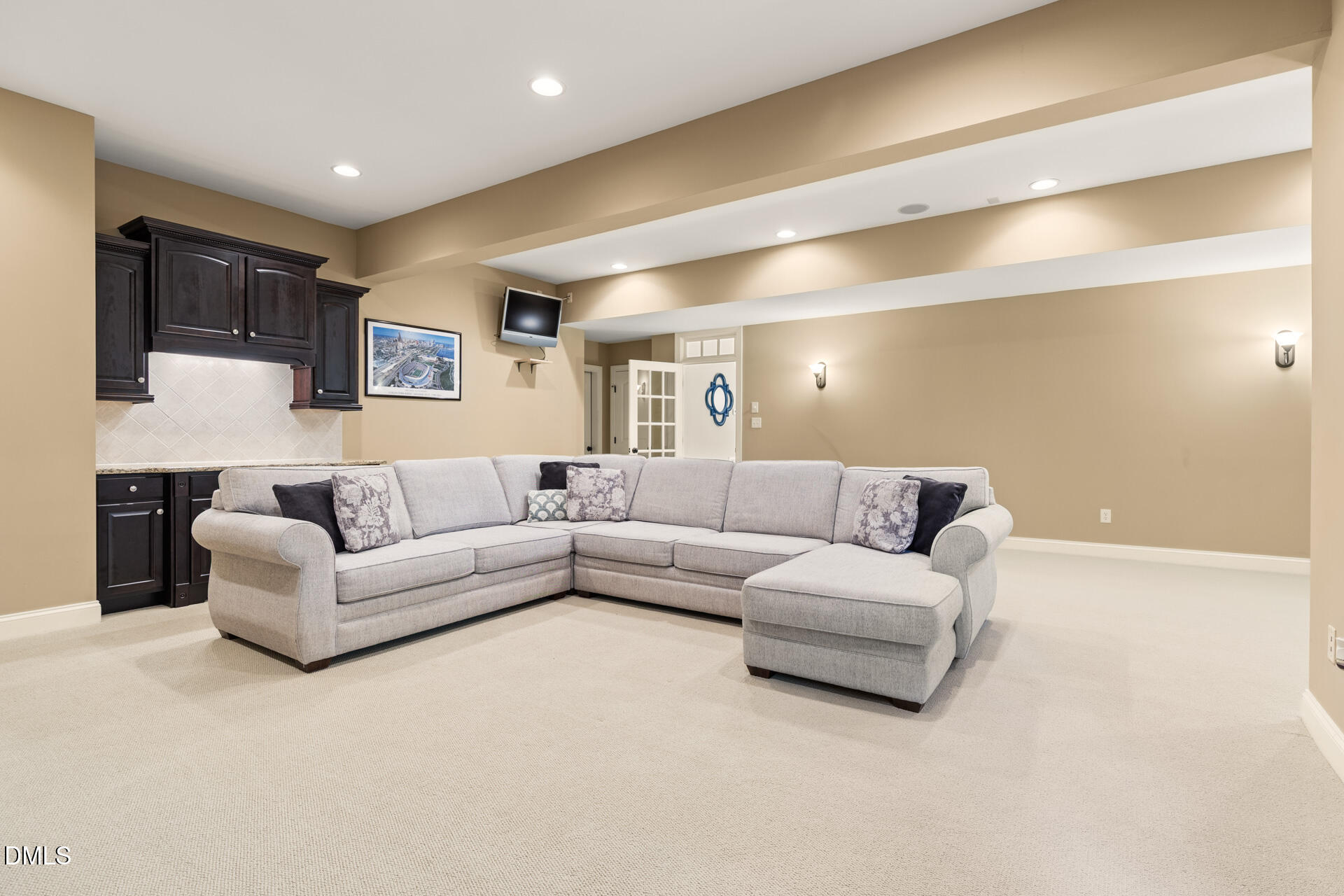 105 Woodland Ridge Court