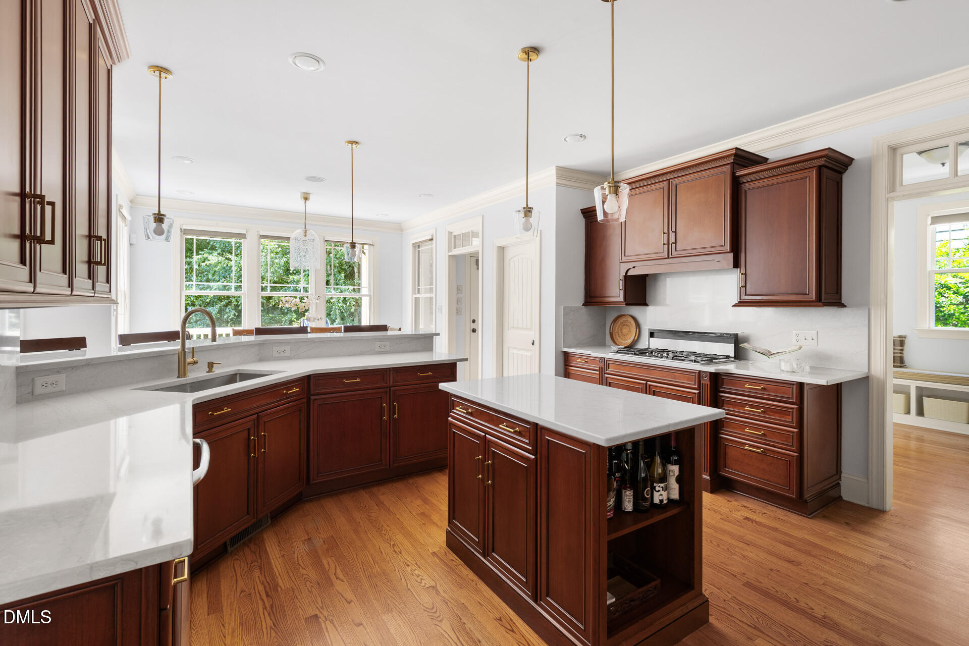 105 Woodland Ridge Court