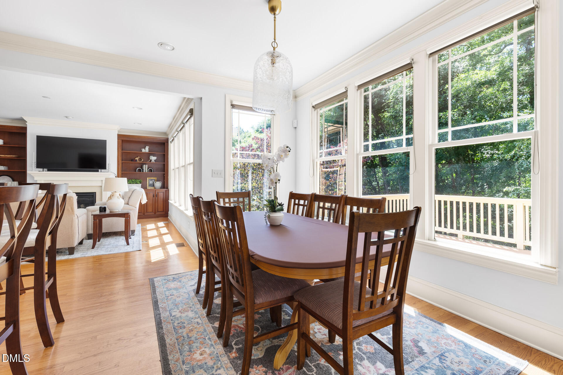 105 Woodland Ridge Court