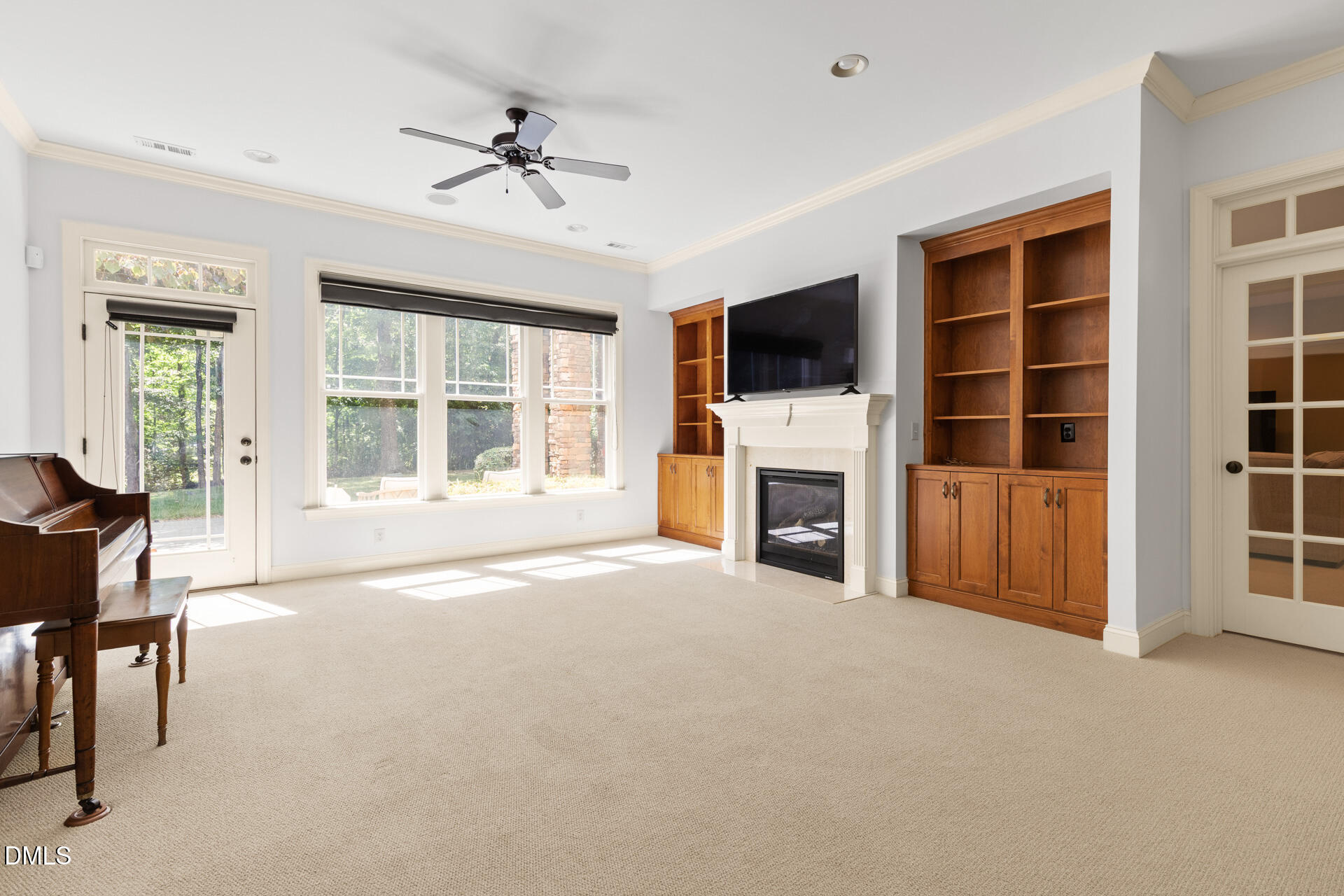 105 Woodland Ridge Court
