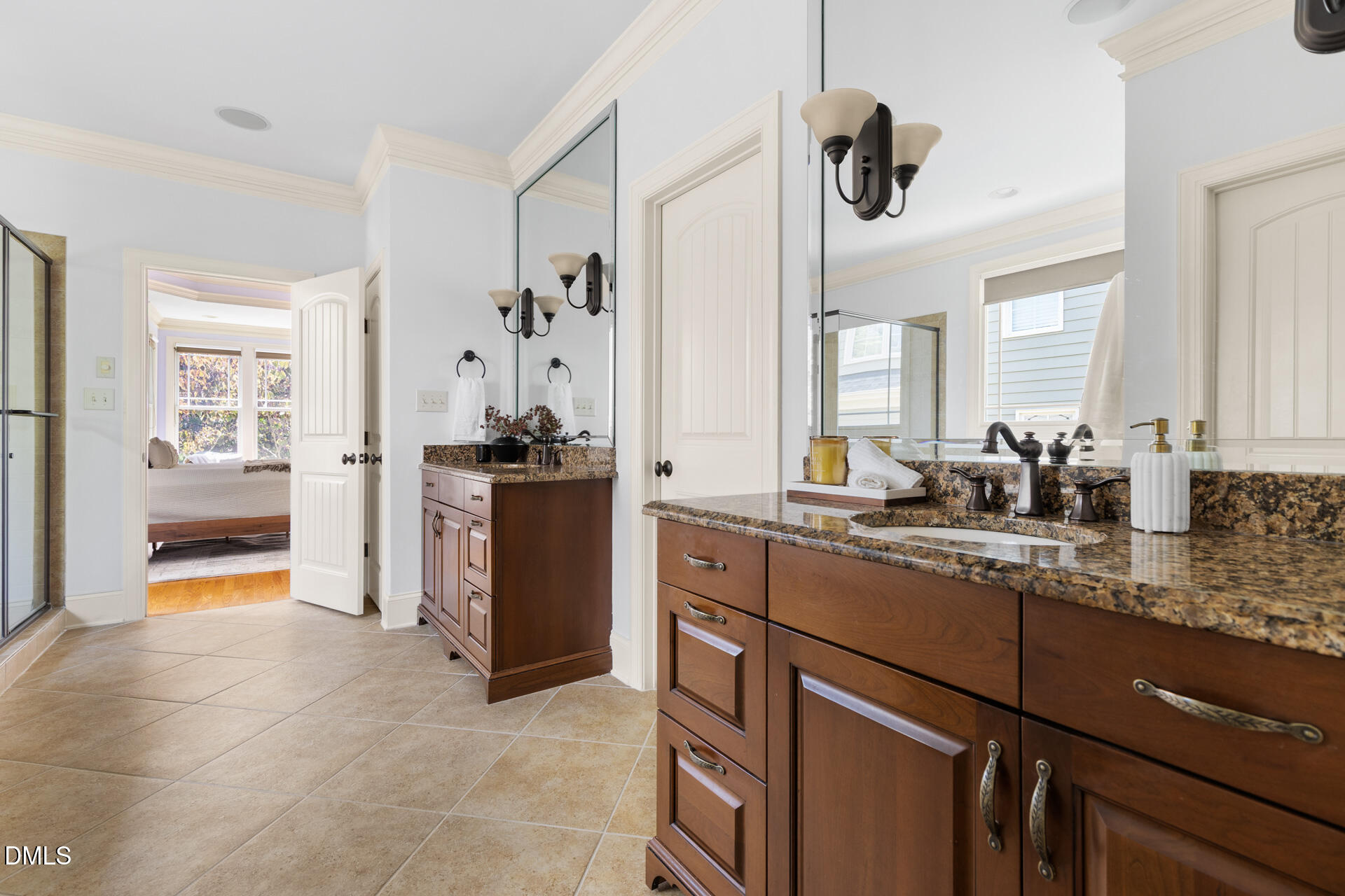 105 Woodland Ridge Court