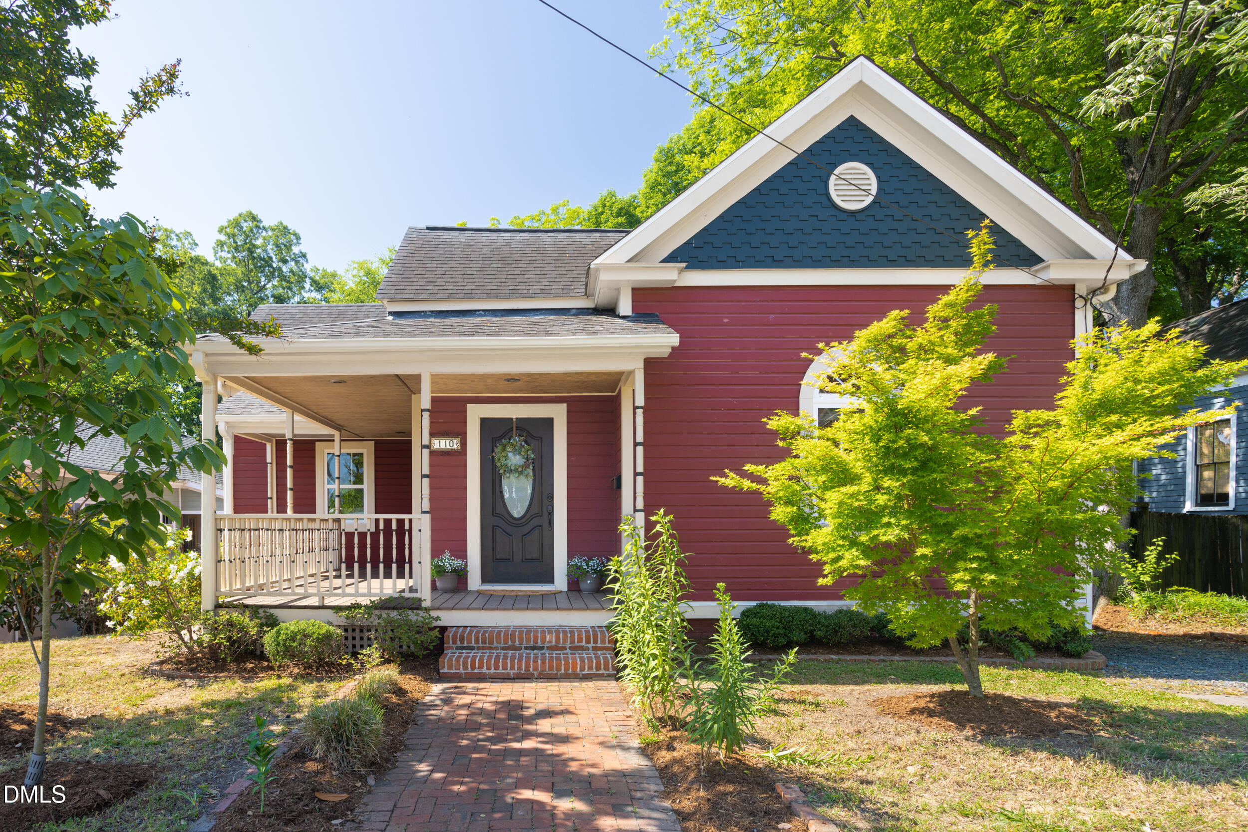 110 E Trinity Avenue