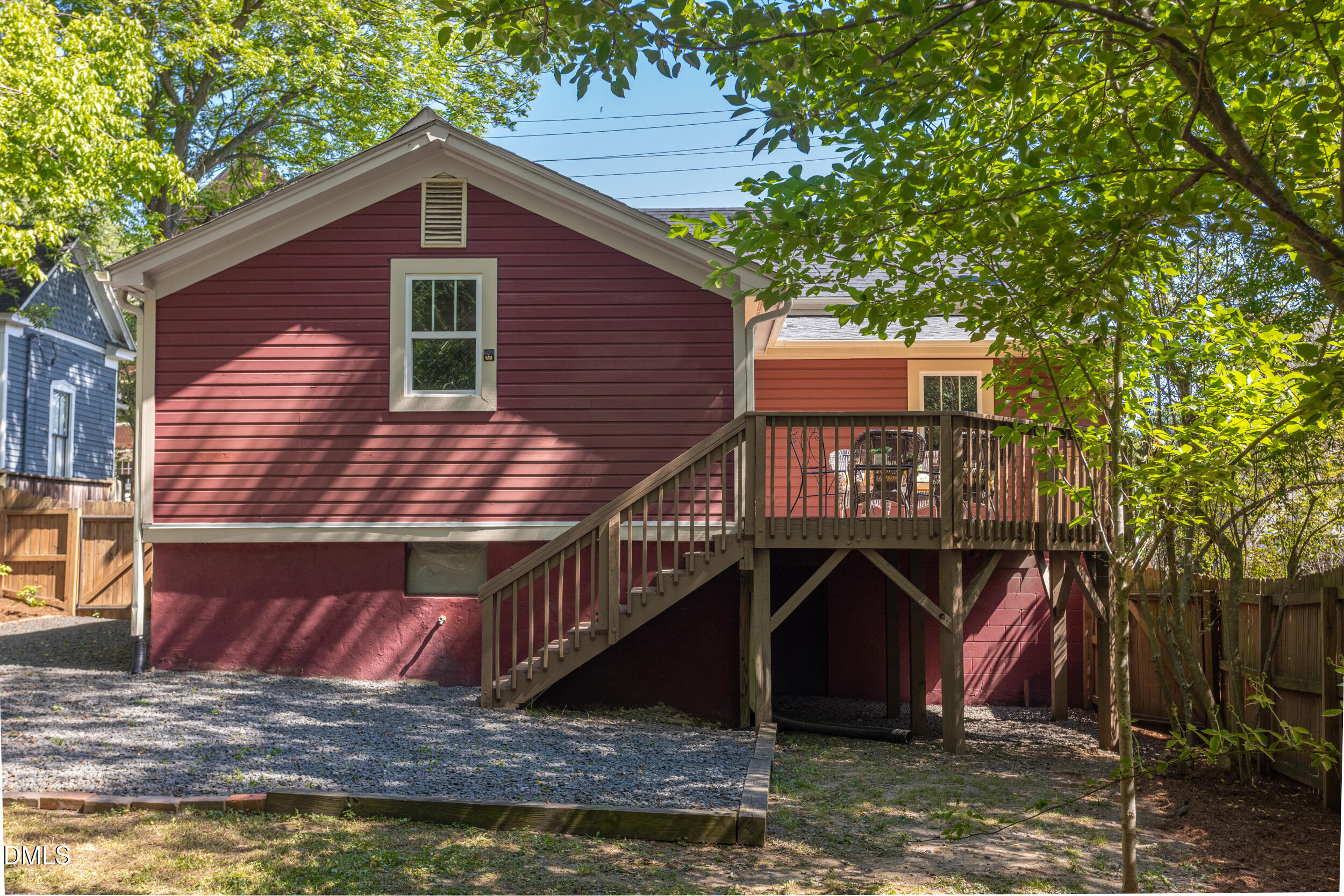 110 E Trinity Avenue