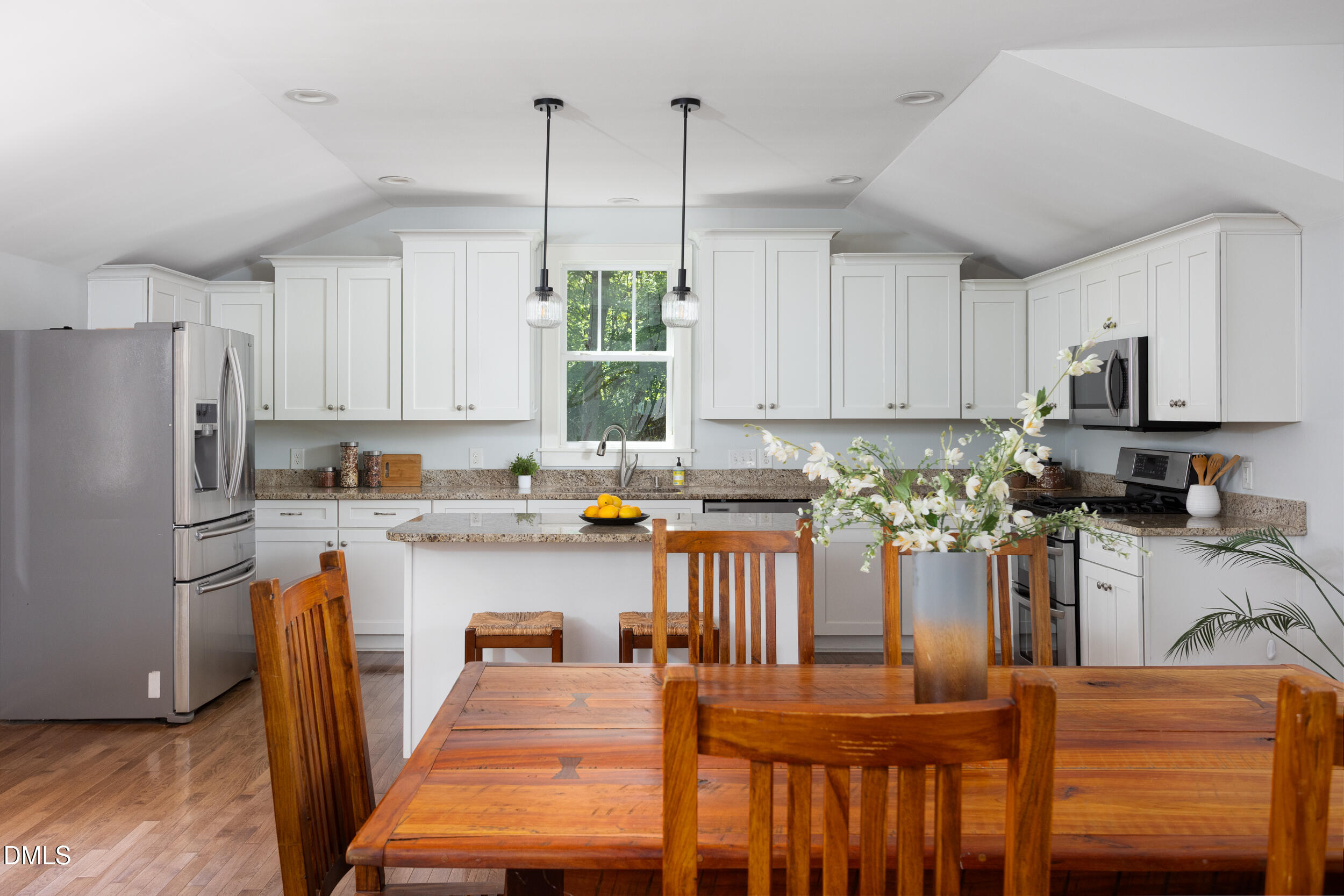 110 E Trinity Avenue