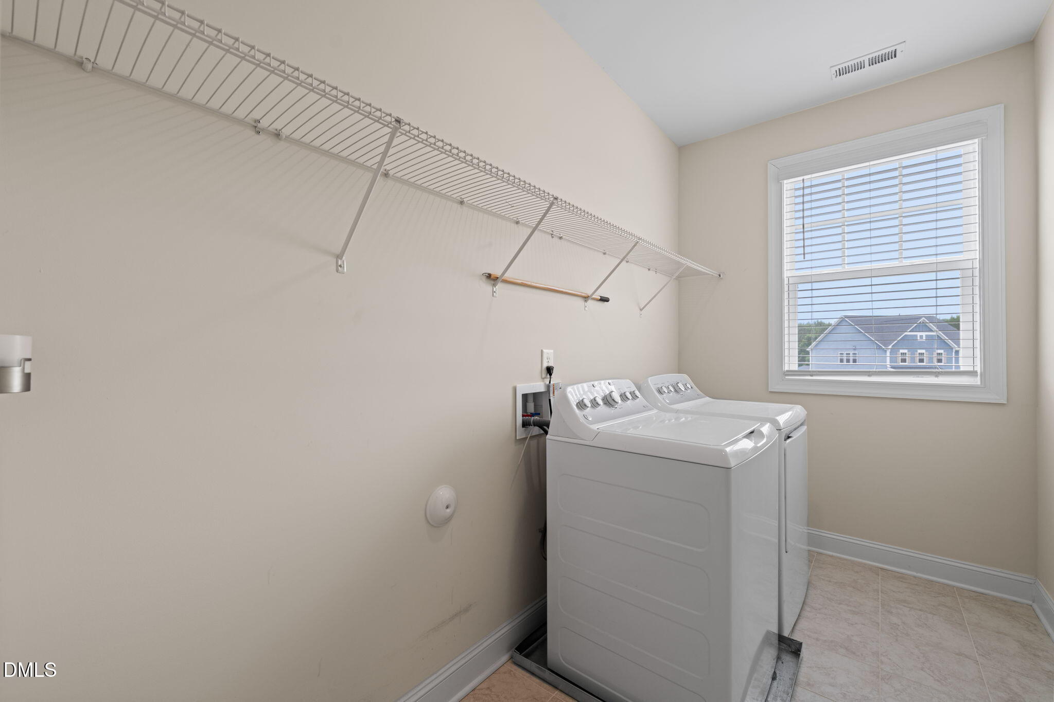 174 Two Creeks Loop