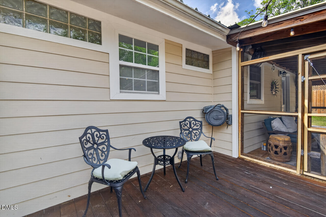 1225 Lynn Road