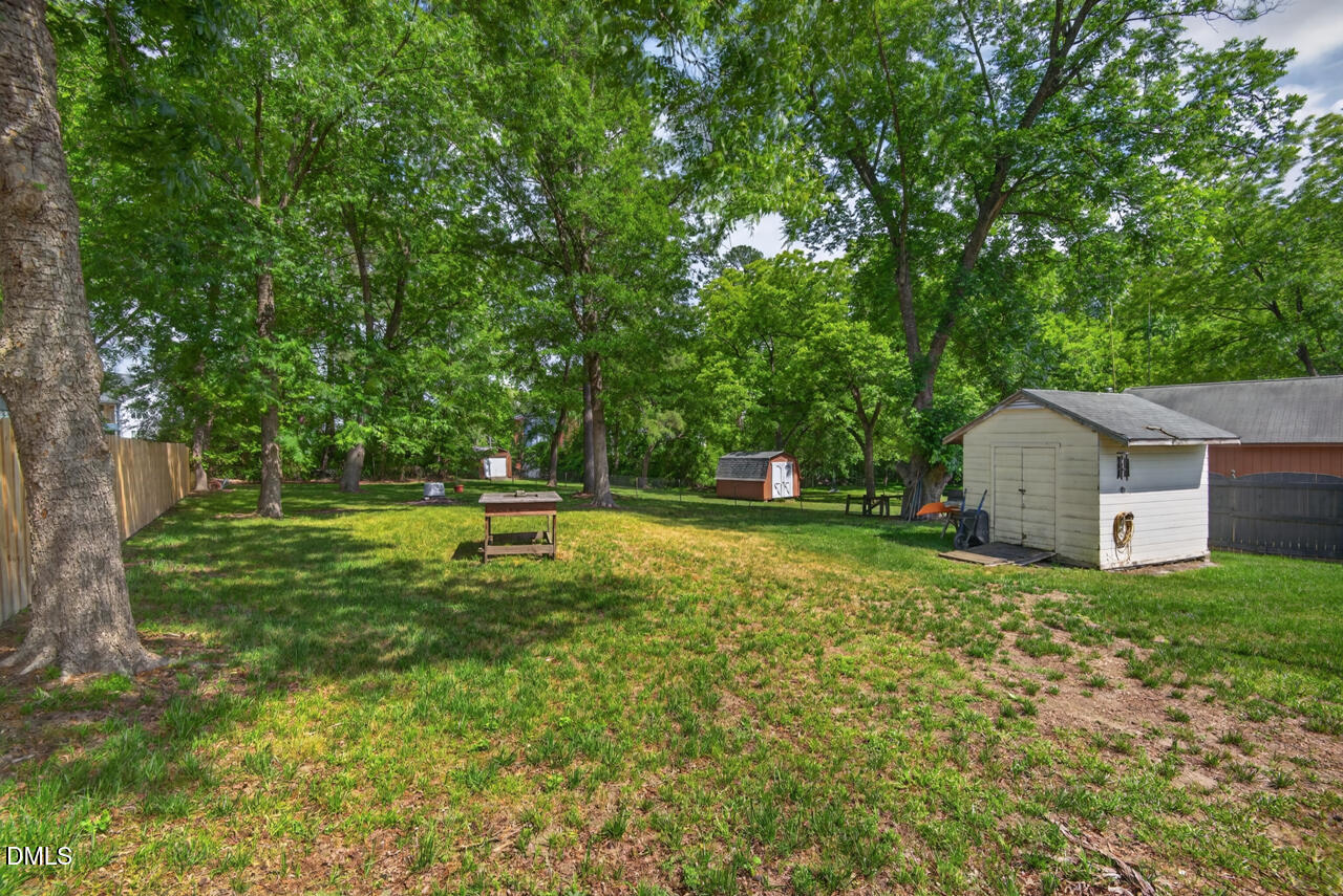1225 Lynn Road