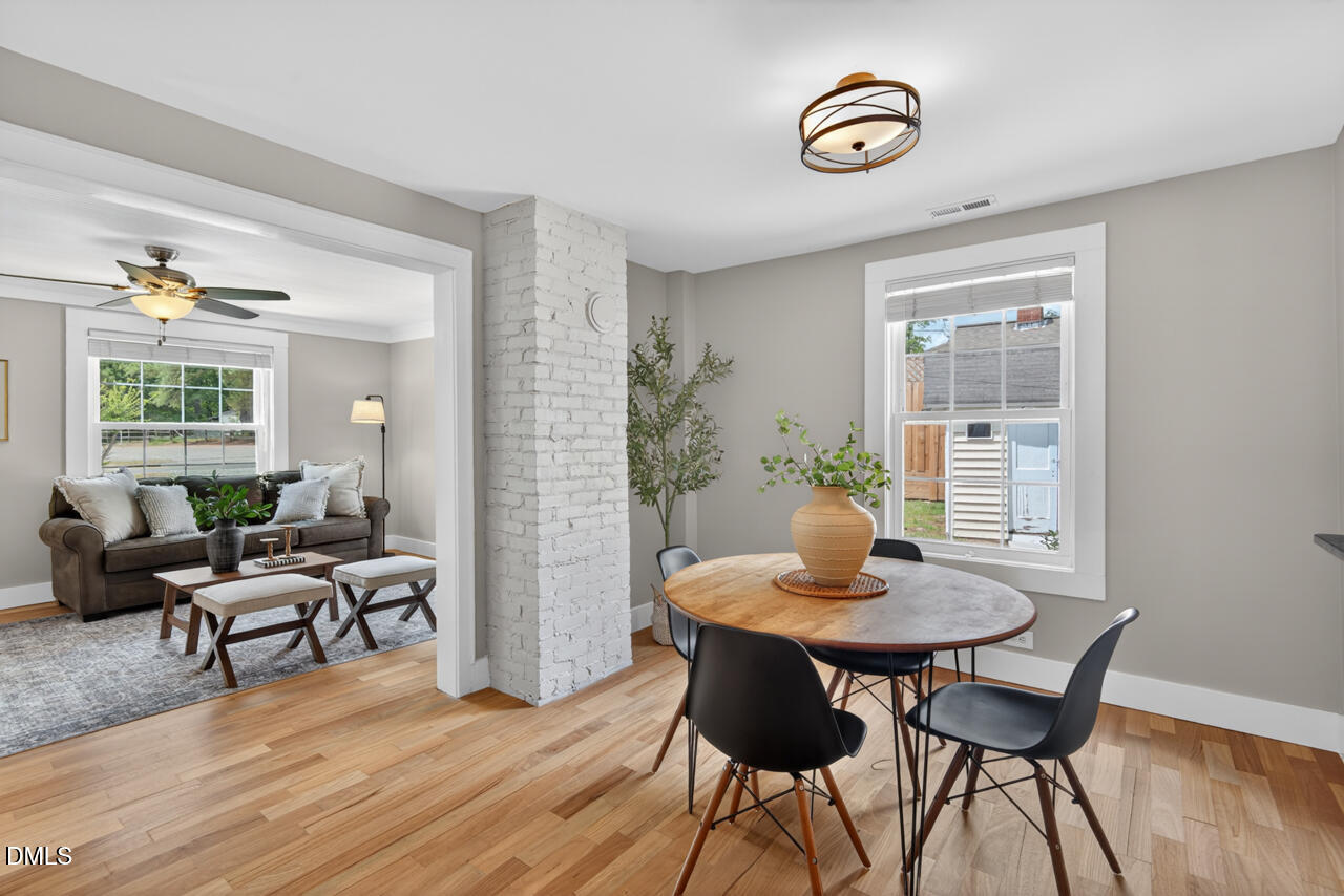 1225 Lynn Road