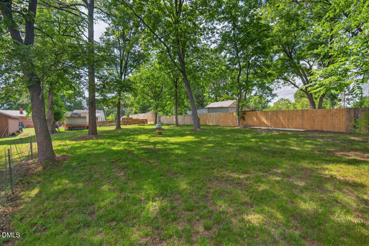 1225 Lynn Road