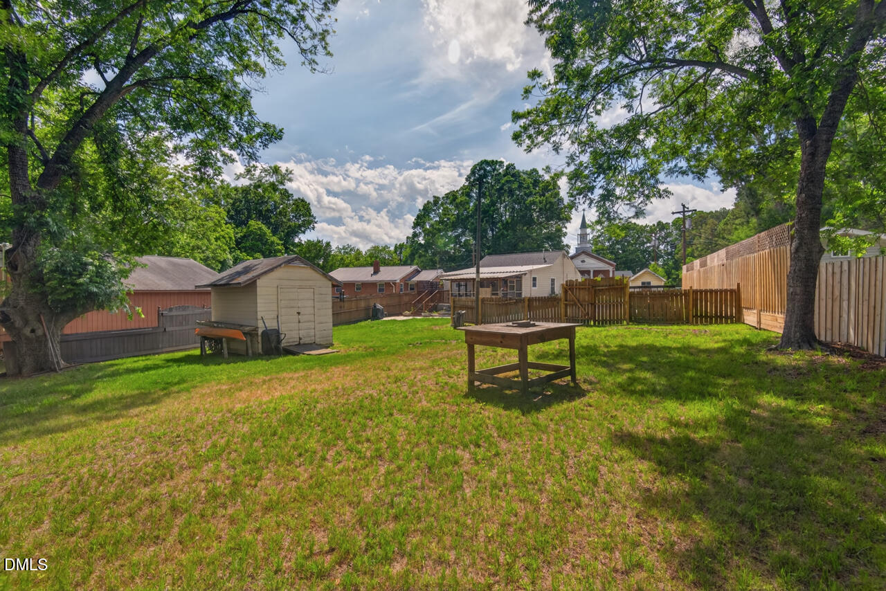 1225 Lynn Road
