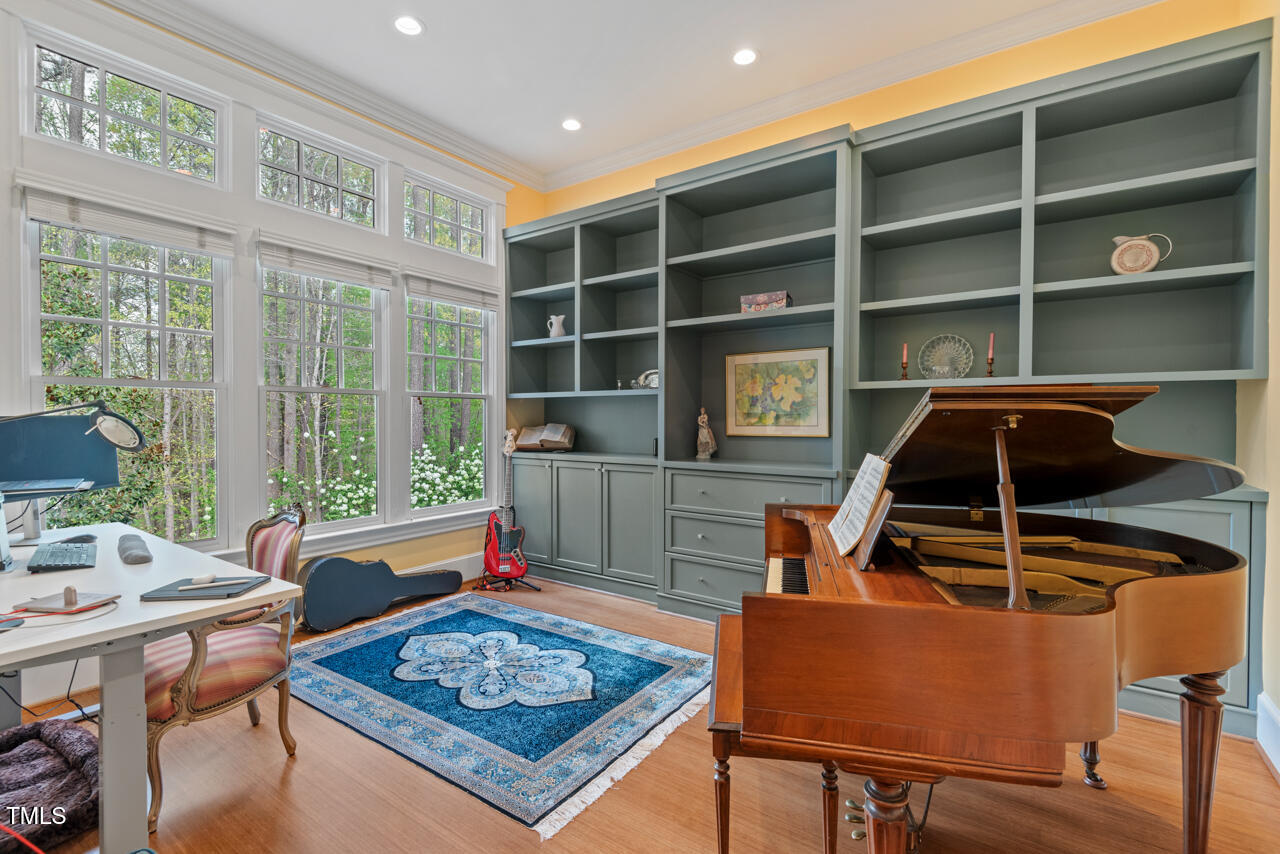 417 Westbury Drive