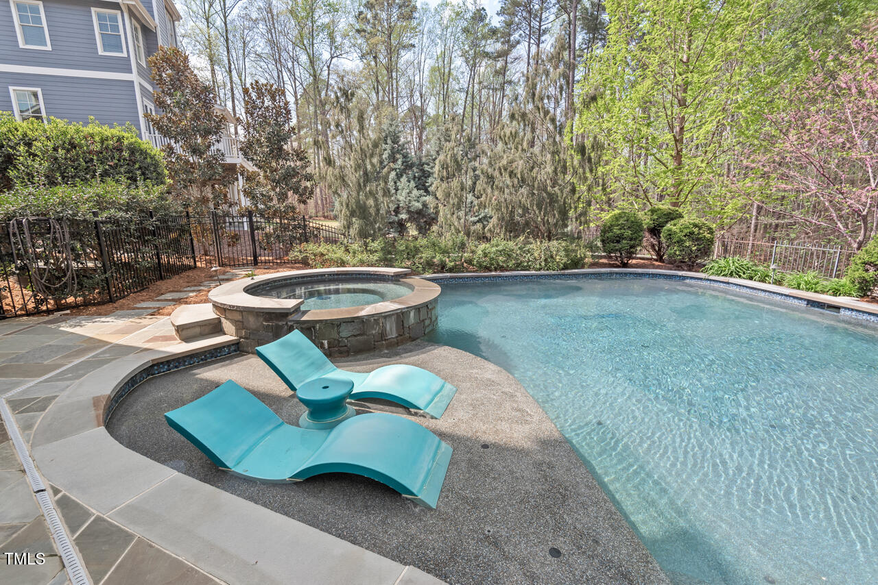 417 Westbury Drive
