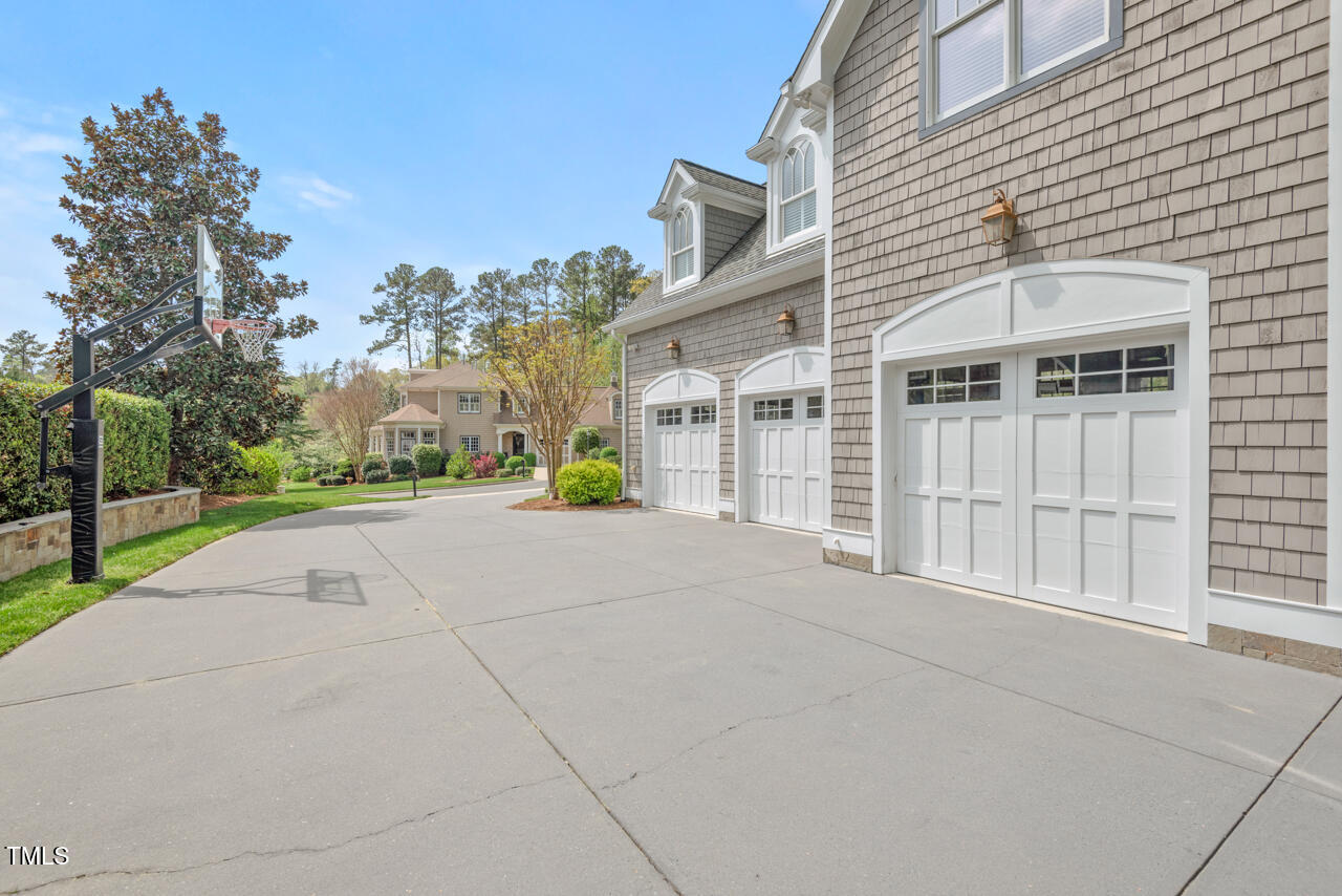417 Westbury Drive