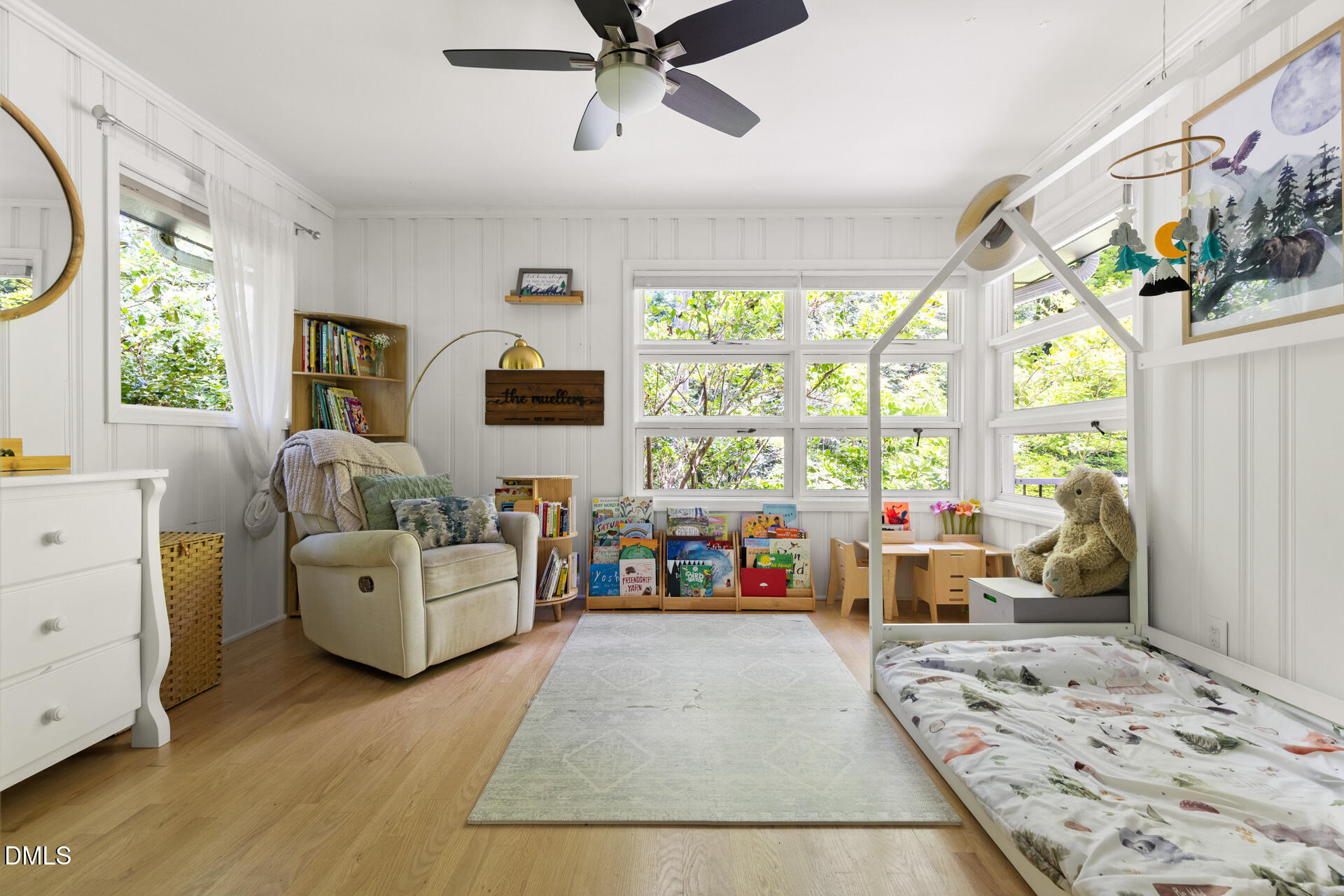 1120 Sourwood Drive