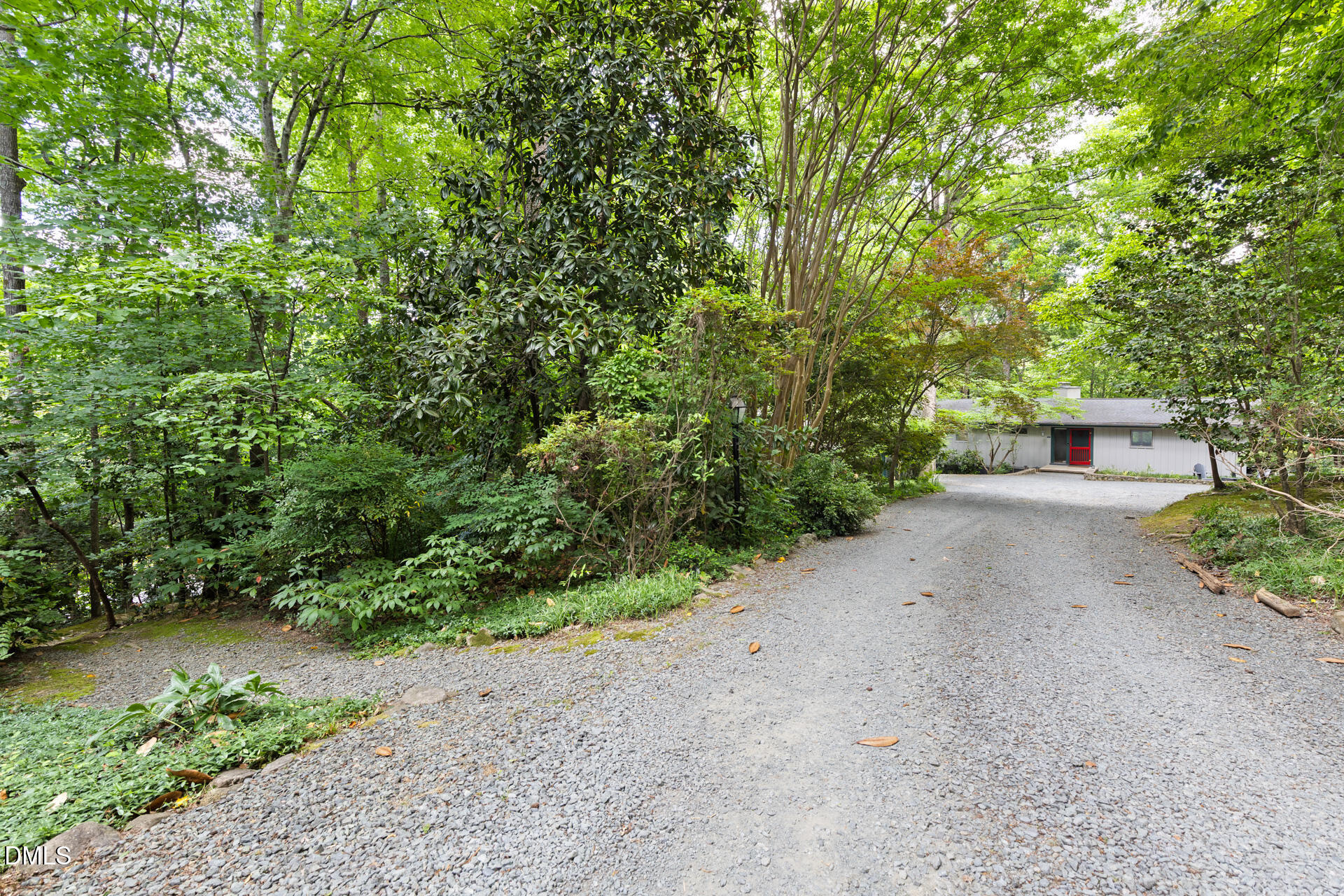 1120 Sourwood Drive